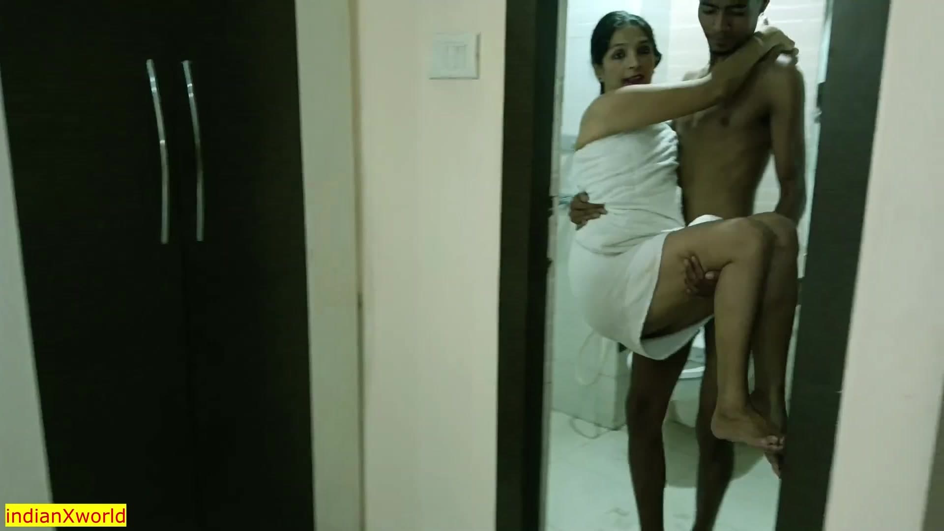 Stepbrother makes her cum! fucking my tight pussy screenshot 5