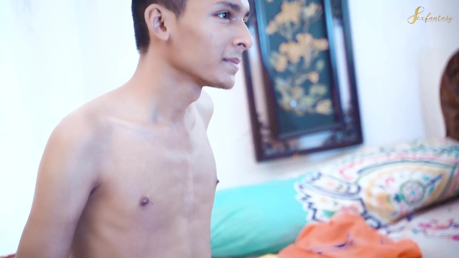 Horny teacher shows her virgin teen student how to fuck for the first time screenshot 3