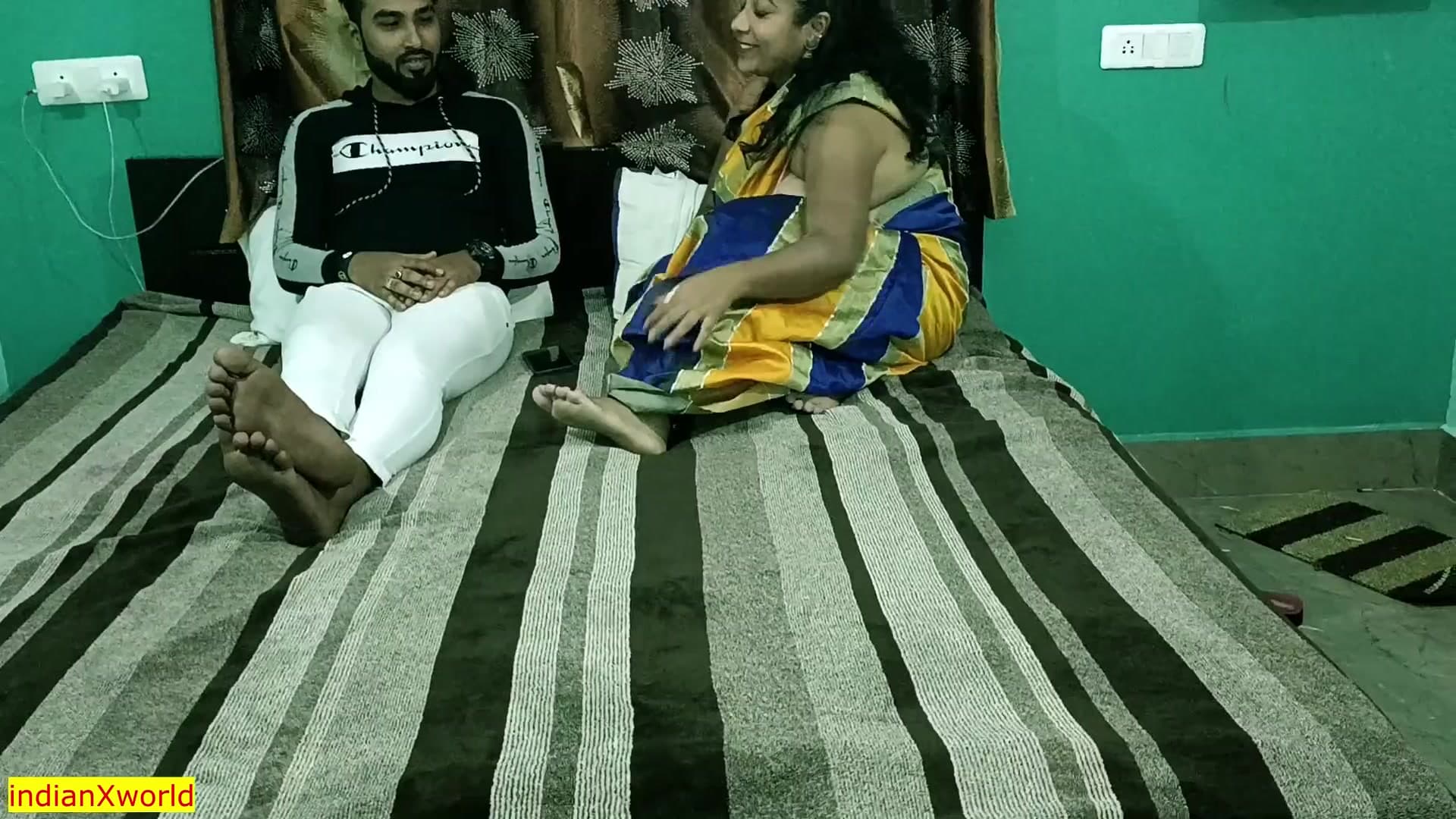 Cute Kamwali Bhabhi Fucking Madam's Husband While Wife Is Away screenshot 2