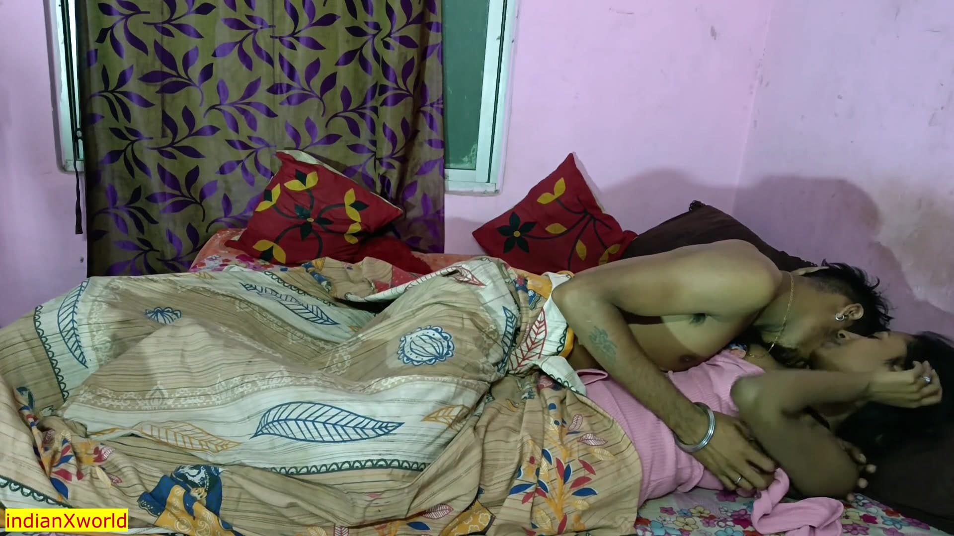 Indian Cute Village Girl Sex! She Feels so Shy While Fucking screenshot 8