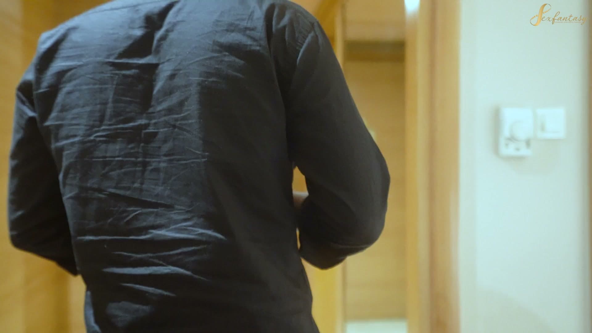 Milky Tits Nude Wife Tempts Her Husband While Taking a Bath screenshot 2