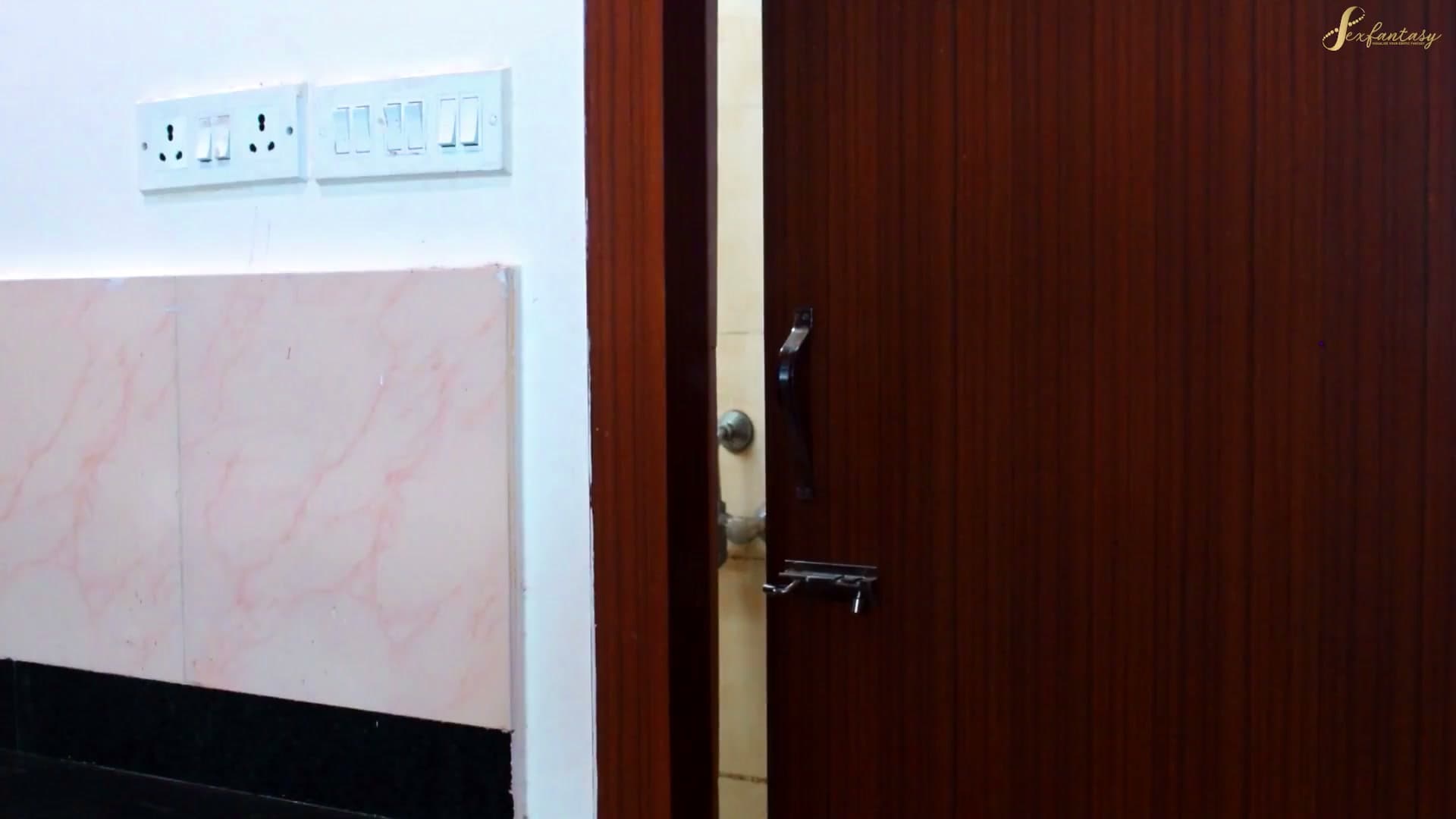 Stepaunty Got Seduced by Her Stepnephew When She Was Home Alone screenshot 4