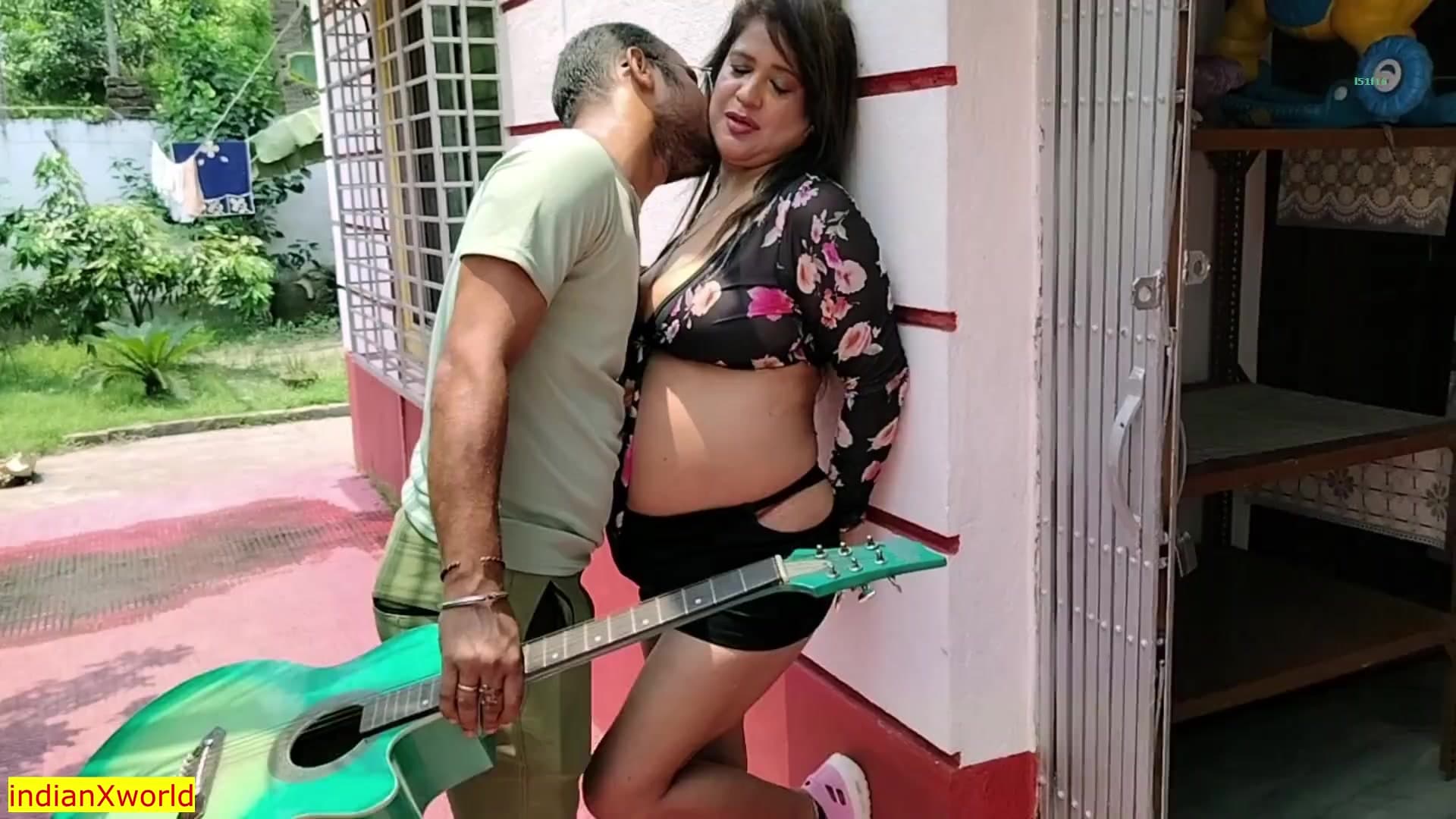 Hot Bhabhi Fucking! Indian Webseries Porn screenshot 2