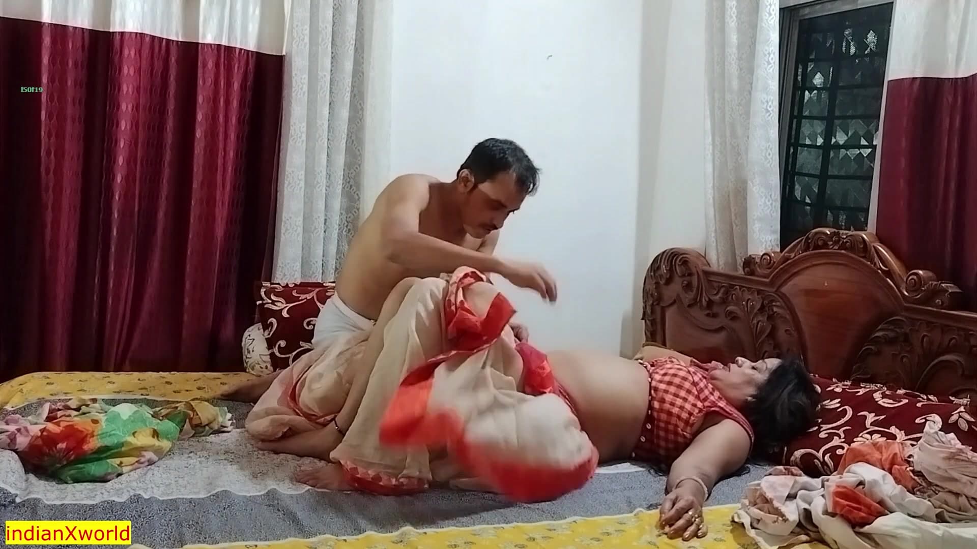 Driver Fucked My Horny Stepmom! Desi Sex screenshot 9