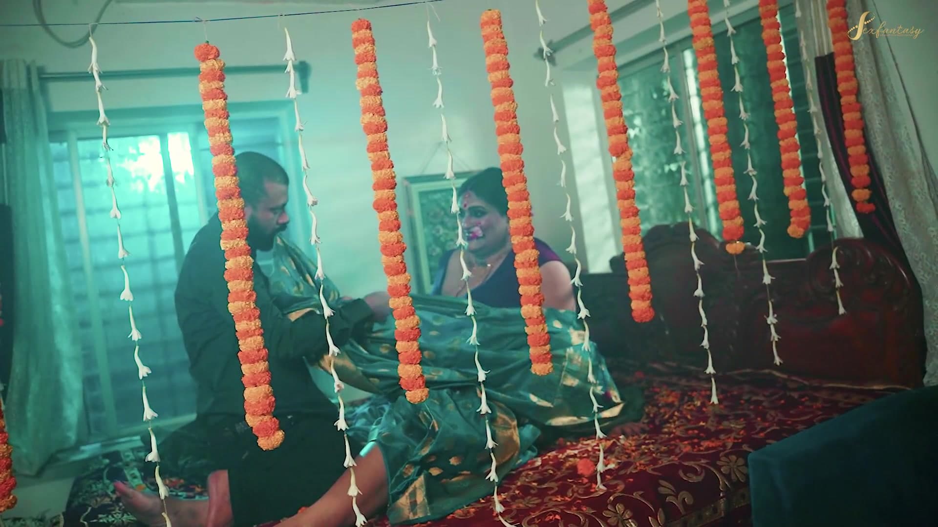 Indian Bhabhi Suhagrat Fucked by Husband's Friend All Night screenshot 4