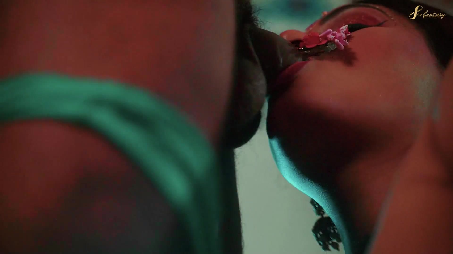 Indian Bhabhi Suhagrat Fucked by Husband's Friend All Night screenshot 7