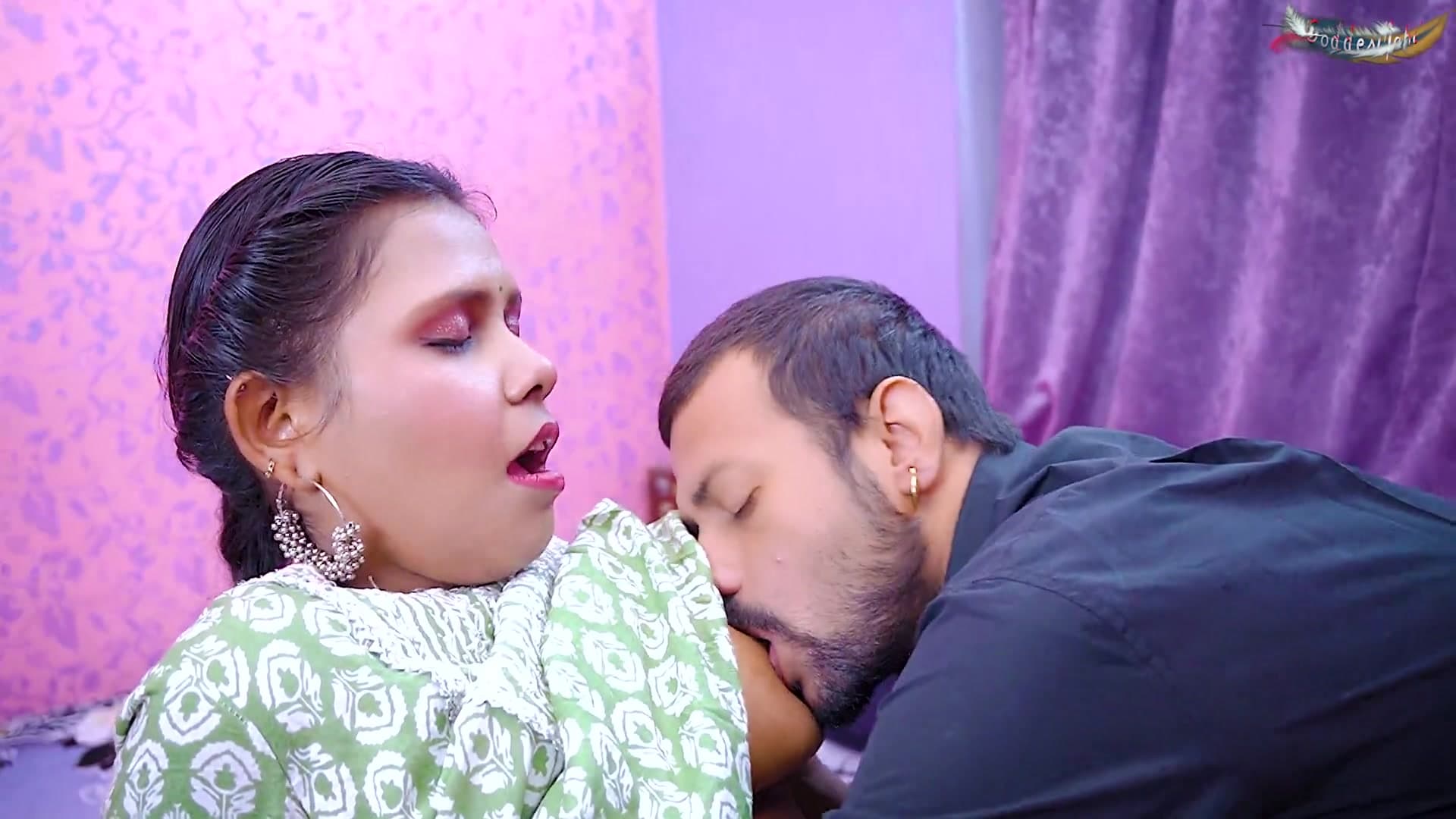 Punjabi Boyfriend Fucks Friend's Girlfriend Hardcore When They Were Alone screenshot 4