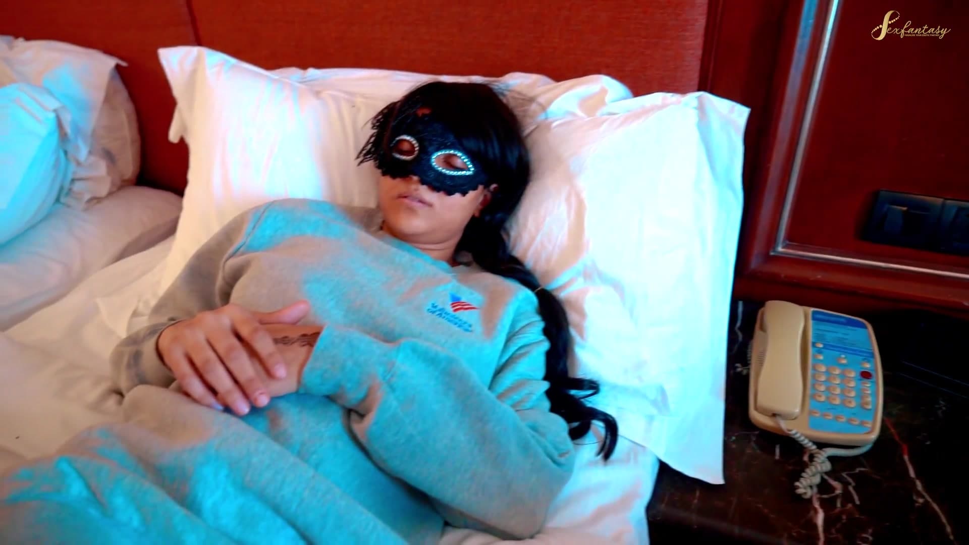 Desi Girl Gets Hardcore Fucked by the Electrician screenshot 6