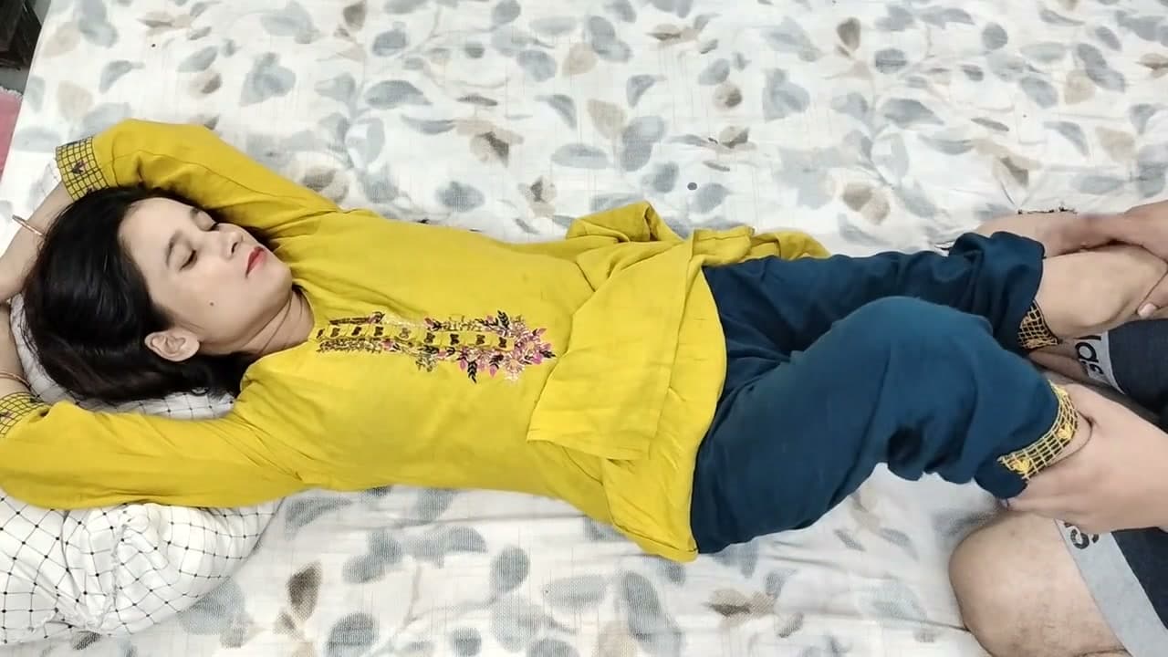 Big Boobs Desi Bhabhi Hardcore Fucking with Her Servant