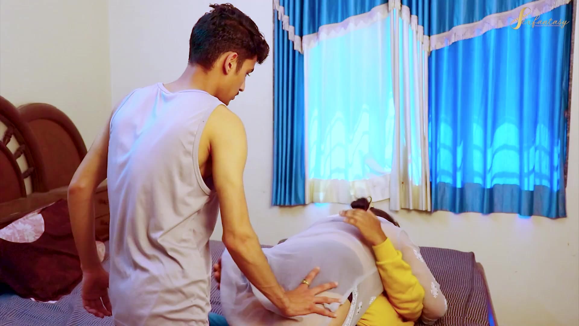 Threesome Hardcore Fucking with the Sexy Kamwali Bai screenshot 3