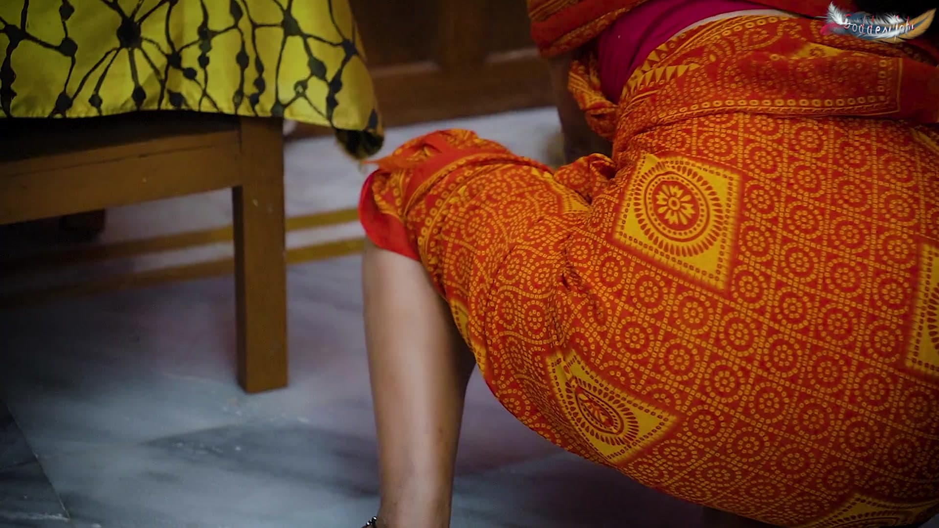 Desi Guy Fucks Lady Servant Hard While Stepmom Watches screenshot 1