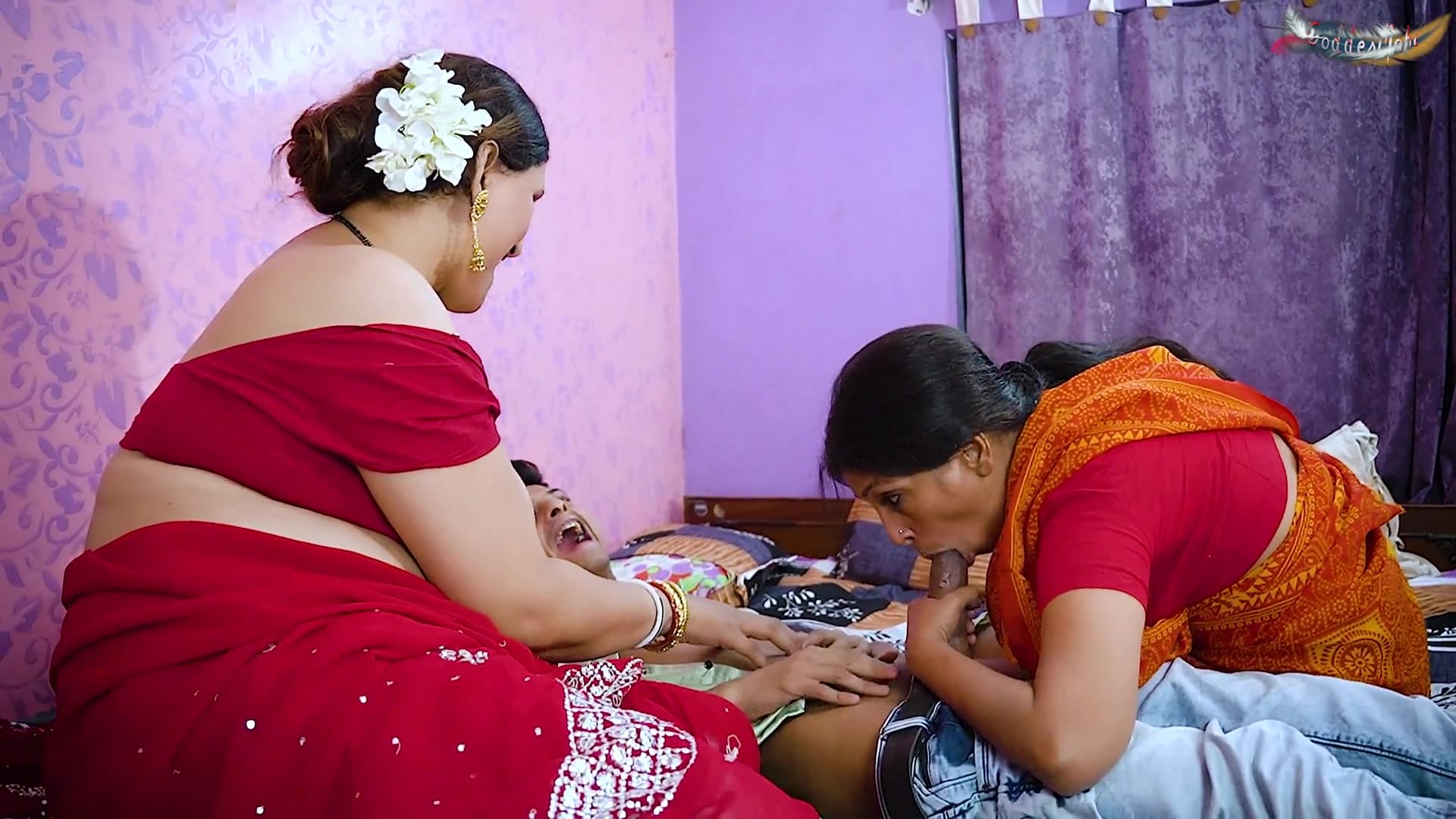 Desi Guy Fucks Lady Servant Hard While Stepmom Watches screenshot 5