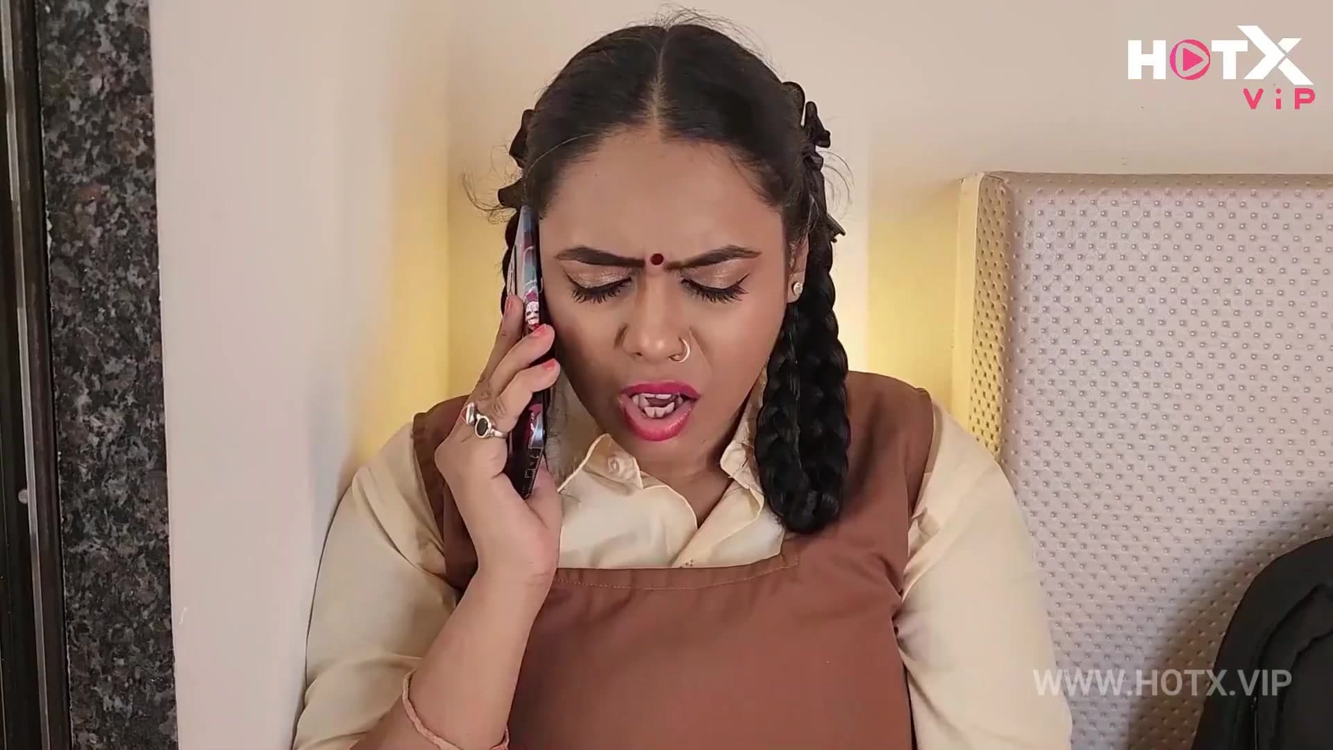 Indian College Girl Seduces Her Biology Teacher and Gets Fucked in Hindi Audio screenshot 5