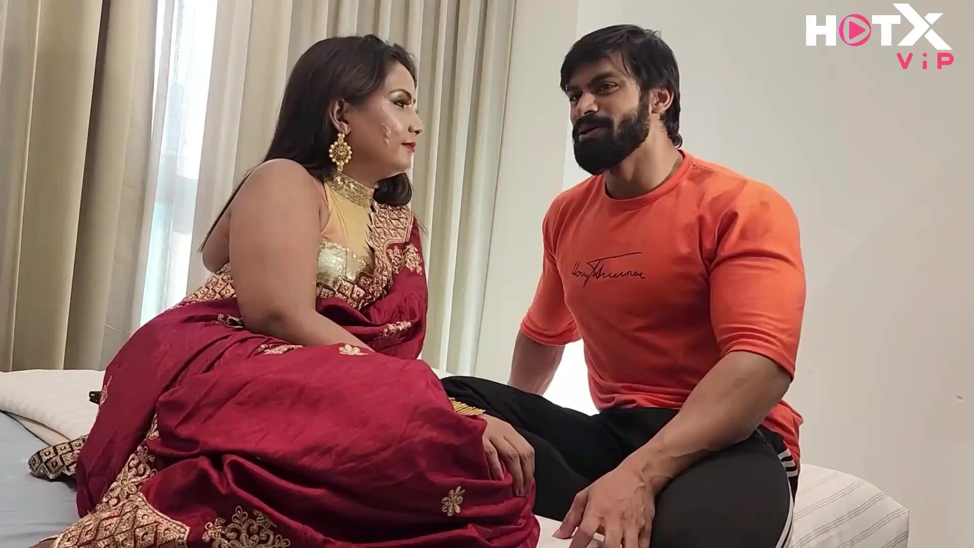 Gorgeous Indian Stepmom Gets Her Pussy and Ass Drilled Hard by Her Stepson screenshot 6