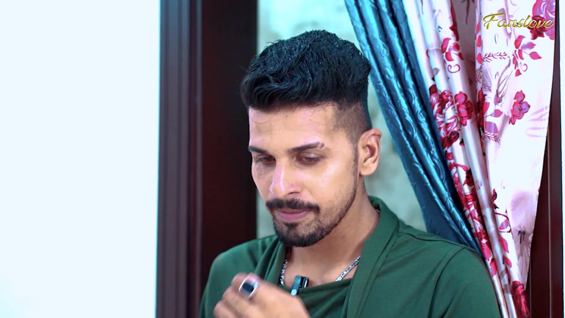 Desi Bhabhi Fingered Her Wet Pussy When She Was Horny for Sex screenshot 2