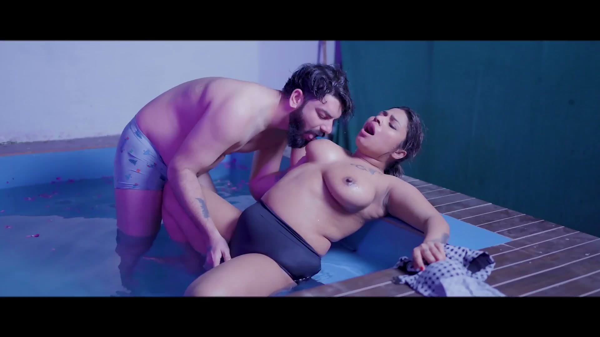 Daru Party Boyfriend Bangs Super Hot Girl Anam Khan