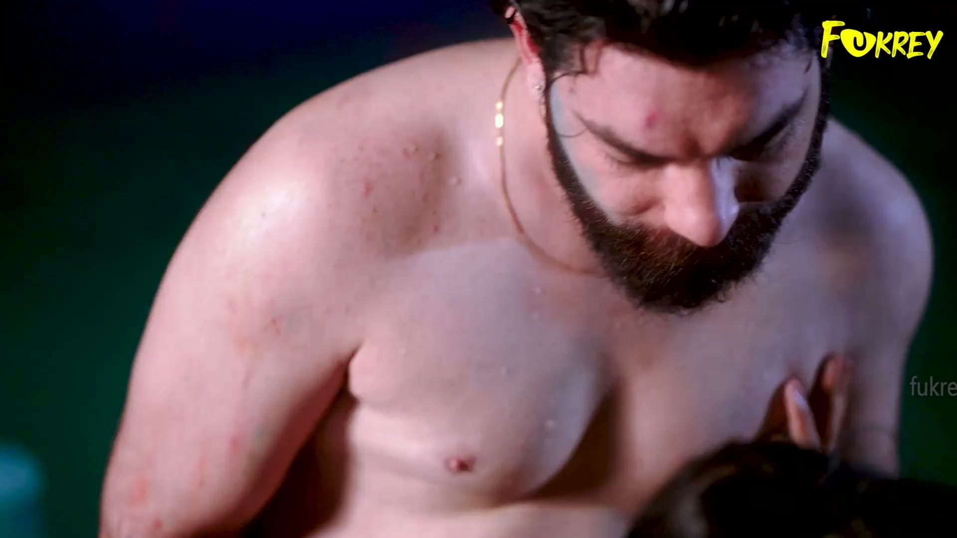 Holi Par Bhabhi Ne Pool Me Chudwaya Ganda Kaam screenshot 8