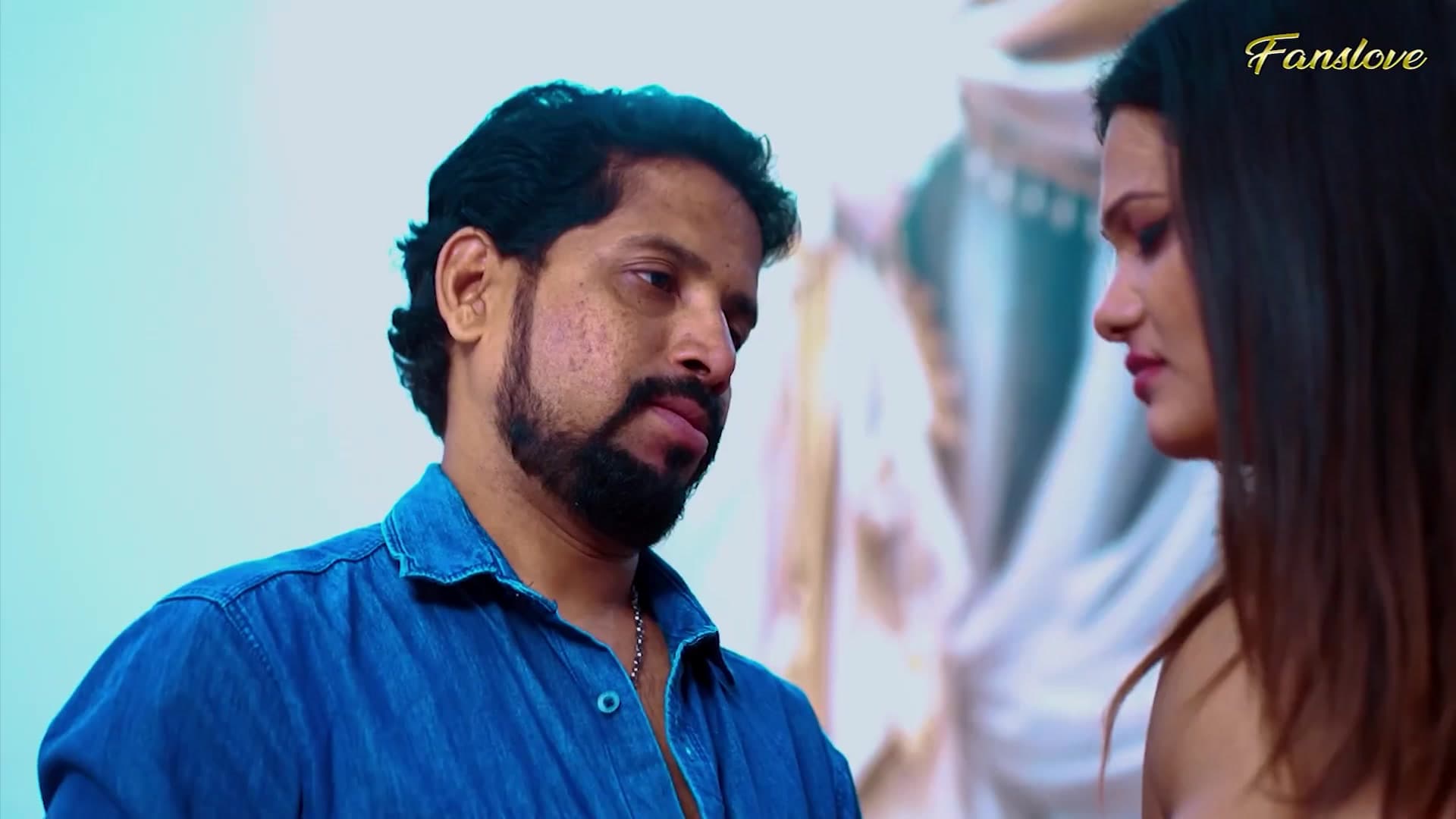 Desi GF Calls Her Boyfriend Over for a Wild Fuck and Some Kinky Romance screenshot 3