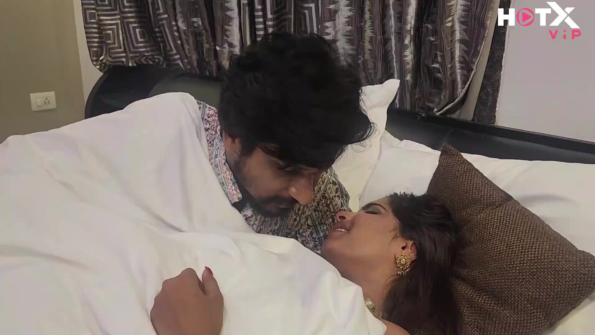 Newly Married Hot Indian Girl Fucked Hard Like a Slut on Honeymoon screenshot 4