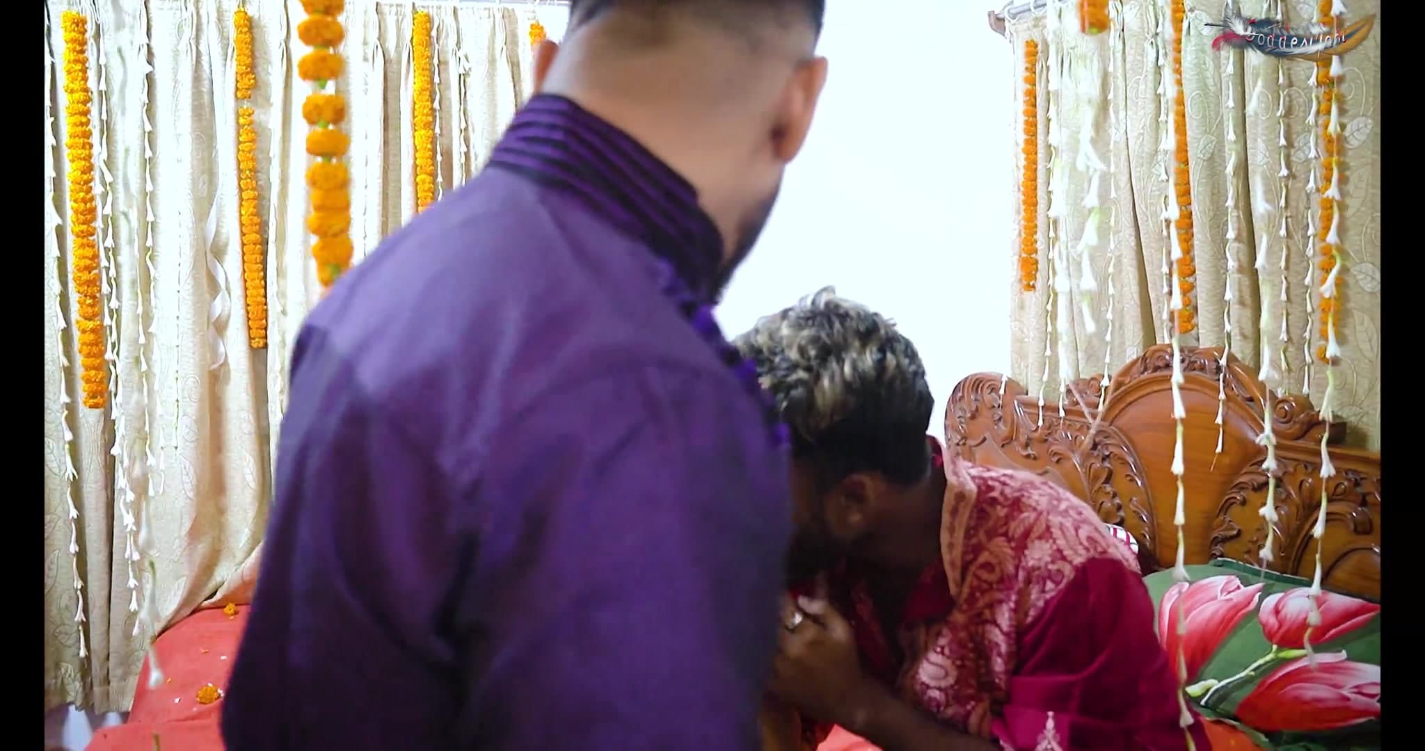 Starsudipa in a Wild Gangbang screenshot 2