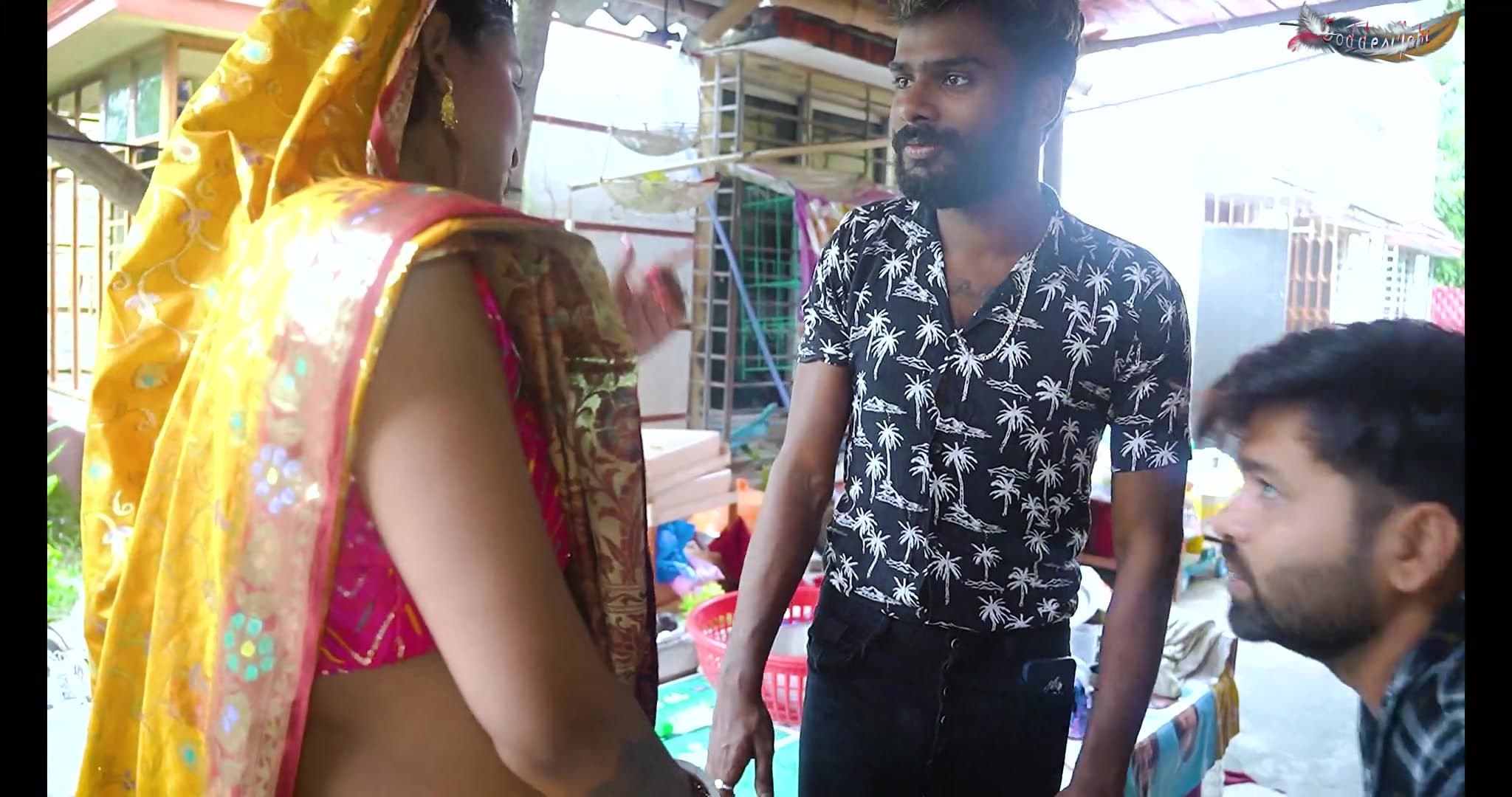 Desi Hot Niman Sudeepa Bhabhi's Pussy Feels Amazing in the Kitchen screenshot 2