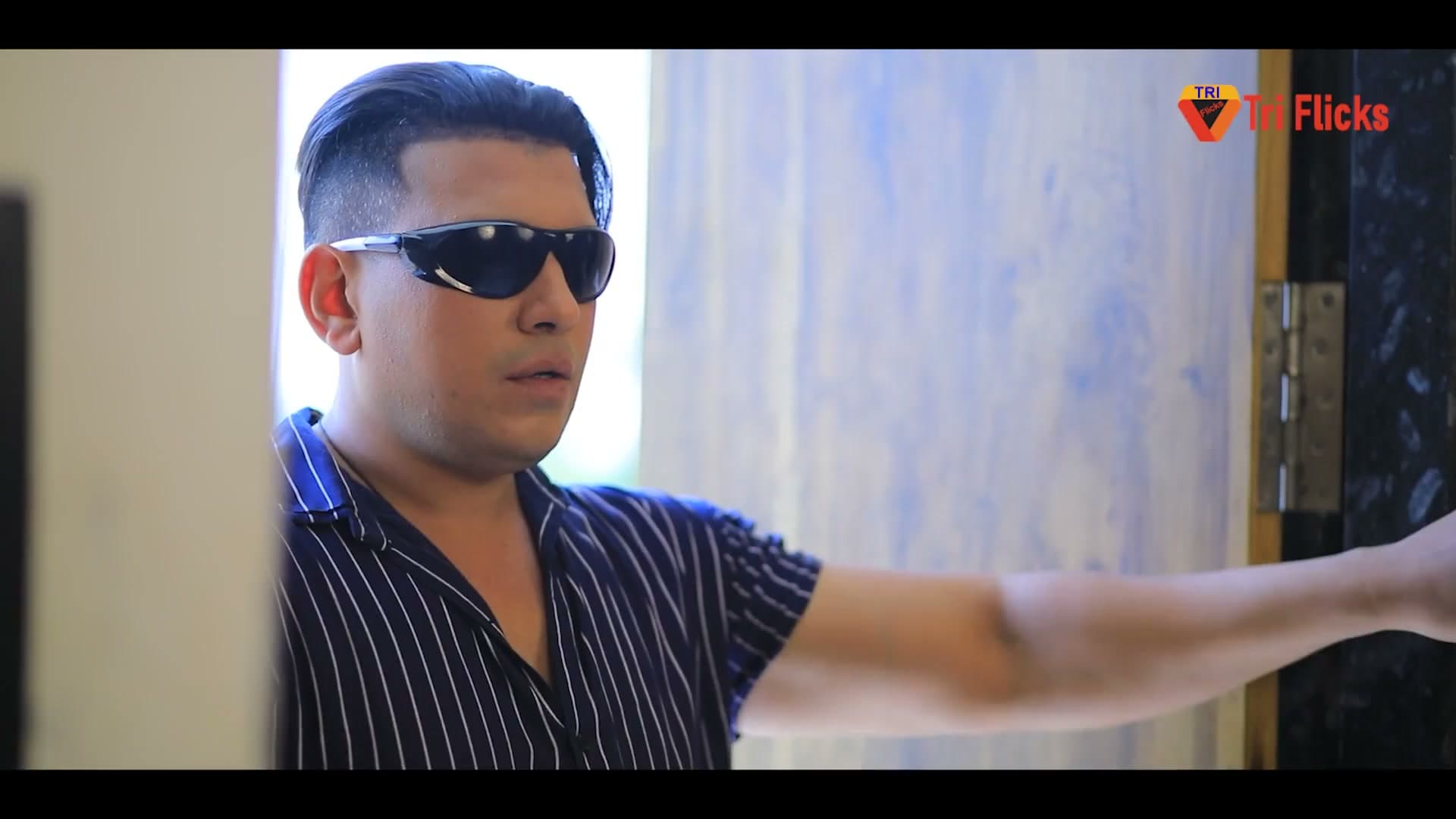 Indian Girl Gets Fucked Hard by Her Blind Husband screenshot 5