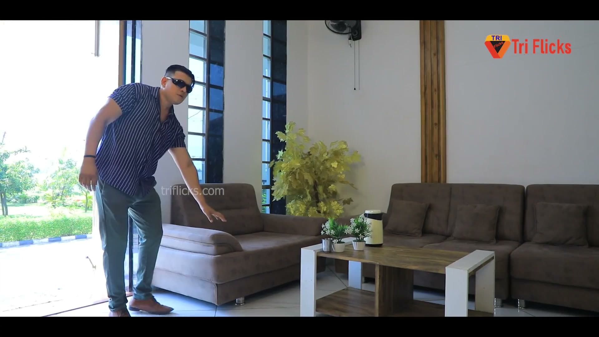 Indian Girl Gets Fucked Hard by Her Blind Husband screenshot 6