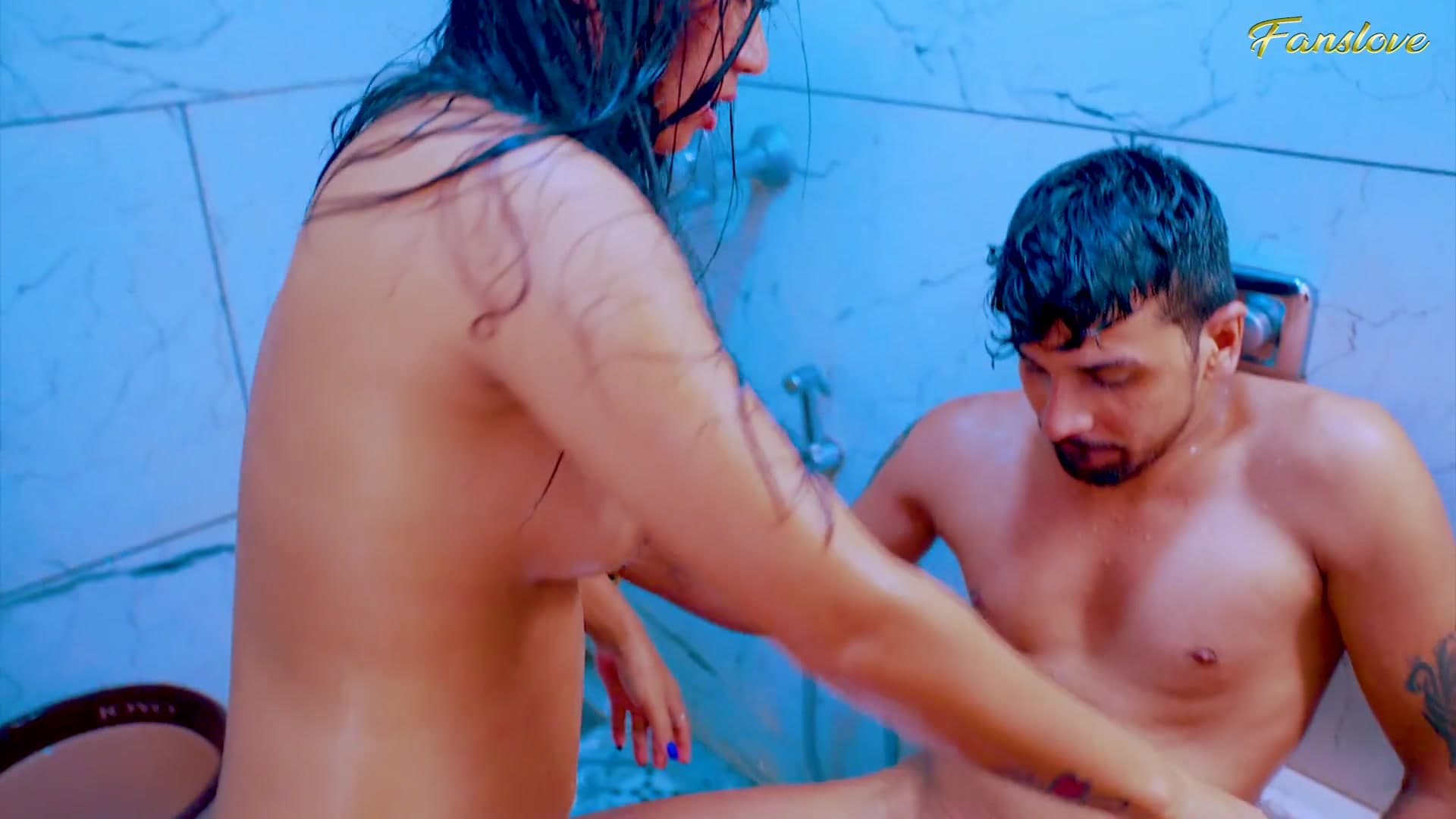 A Horny Stepsister Gets Seduced by Her Stepbrother During Her Bath screenshot 8