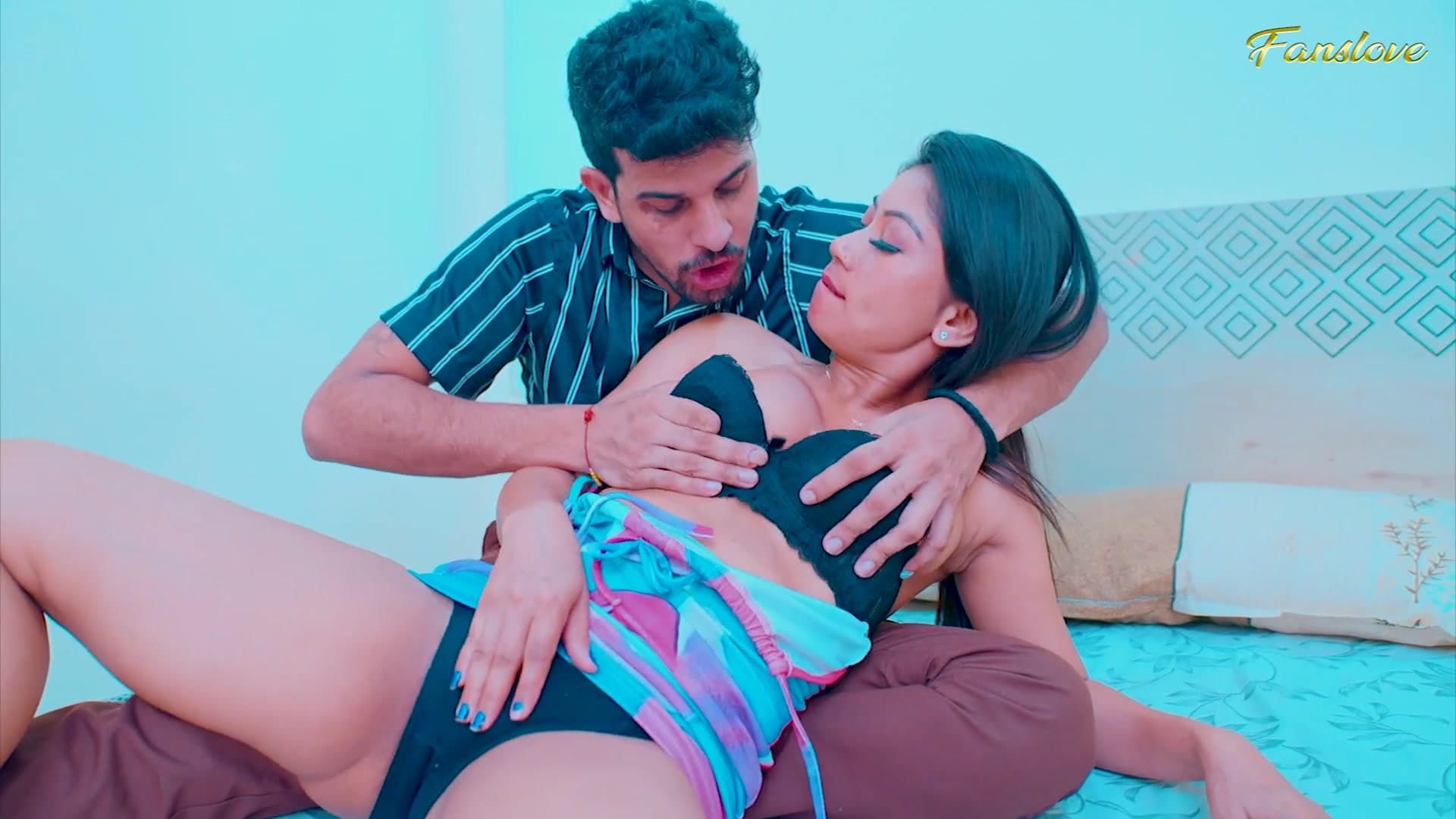 Naughty Jija Temps His Desi Sali on the Sofa for Hardcore Sex screenshot 3