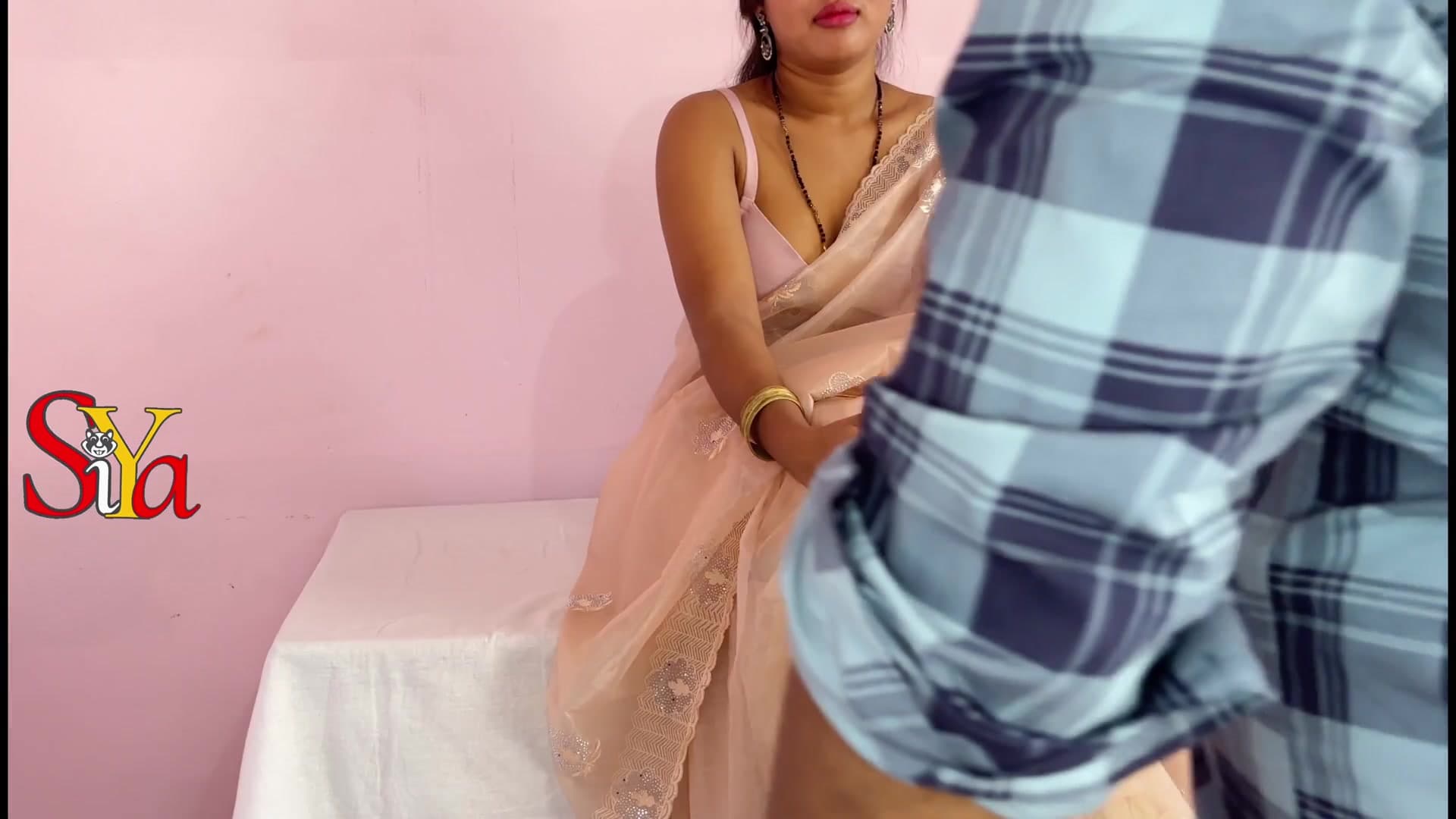 Indian Jija Sali Hardcore Fucking at Home with Hindi Audio screenshot 2