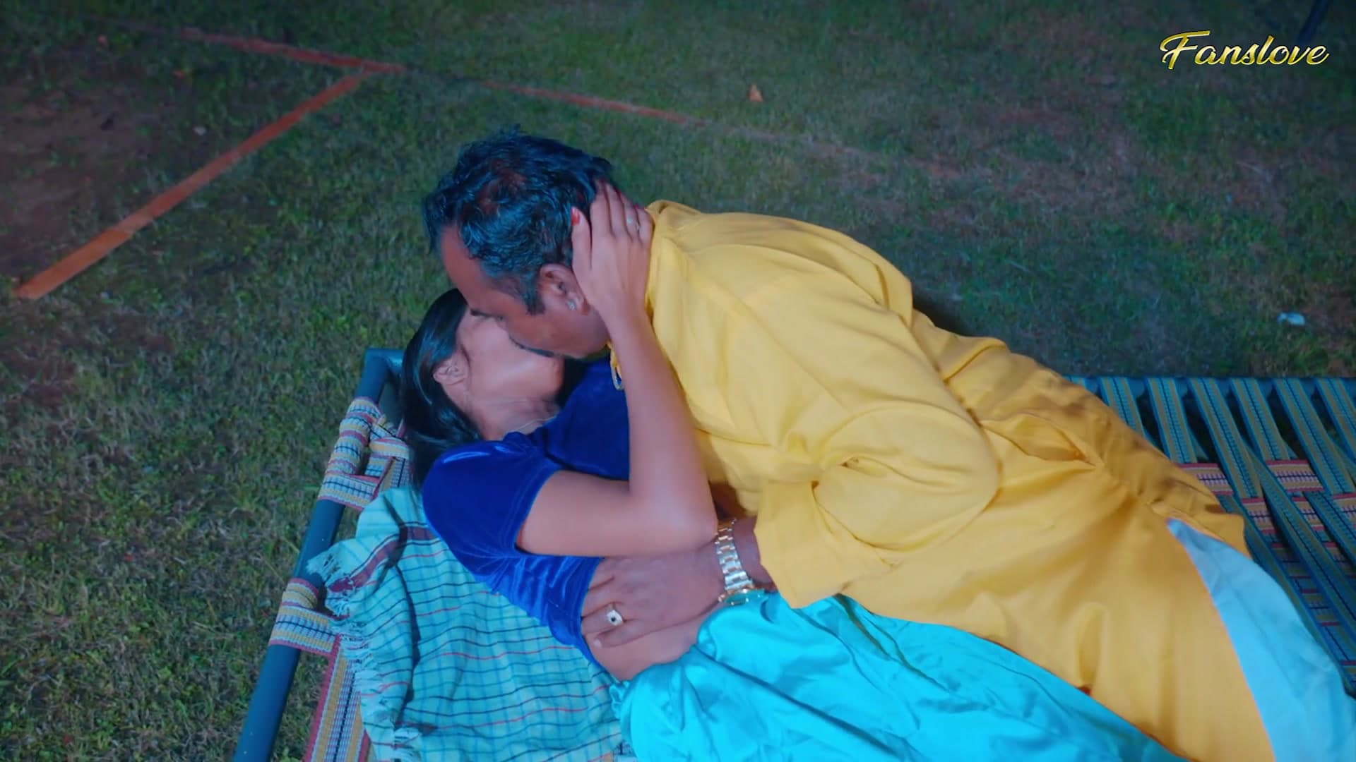 Indian Bahu Gets Rough Fucked by Her Sasur on a Steamy Night screenshot 3