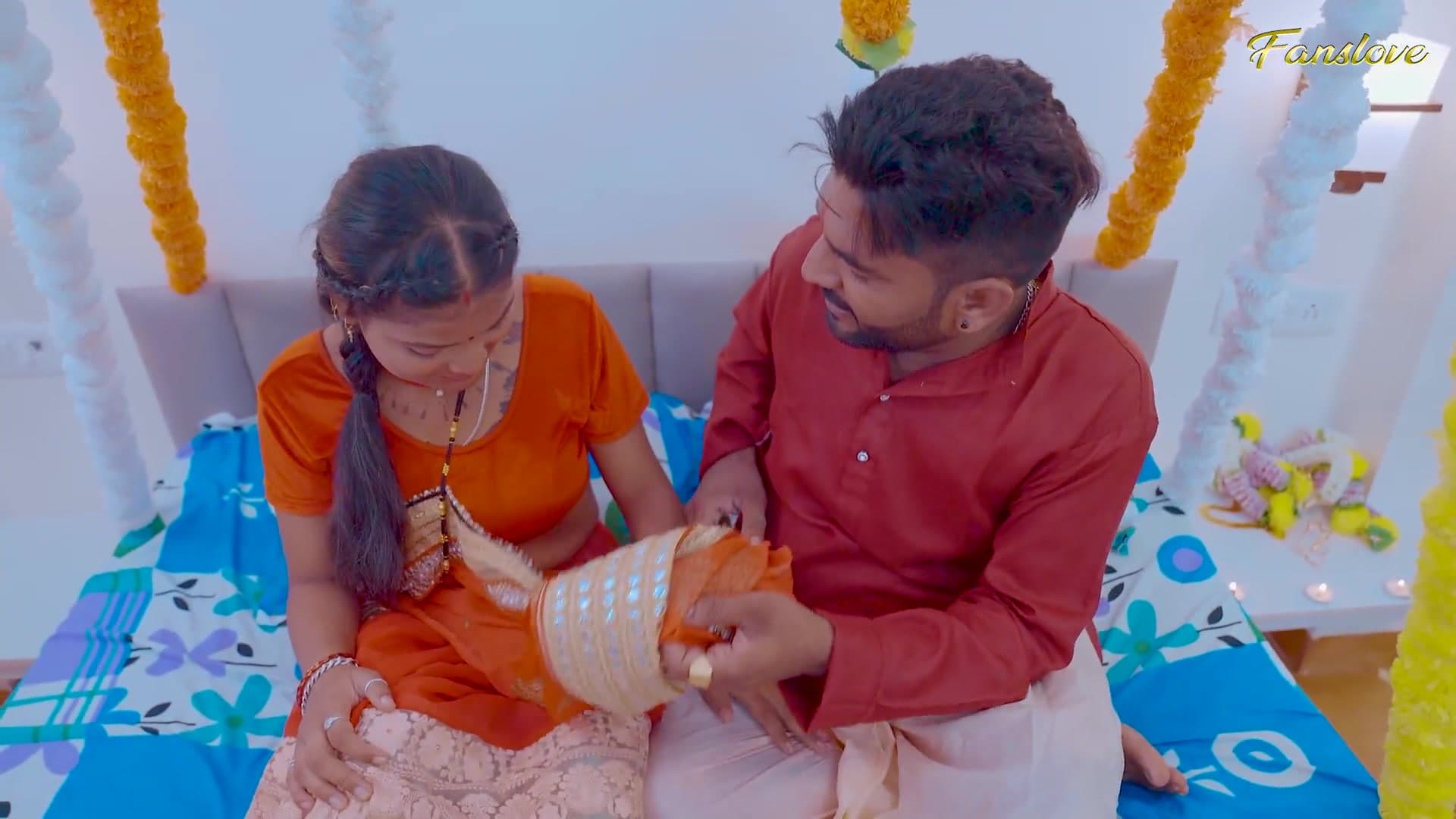 Hot Lady Gets Fucked Hard on Her First Suhagrat Night screenshot 2