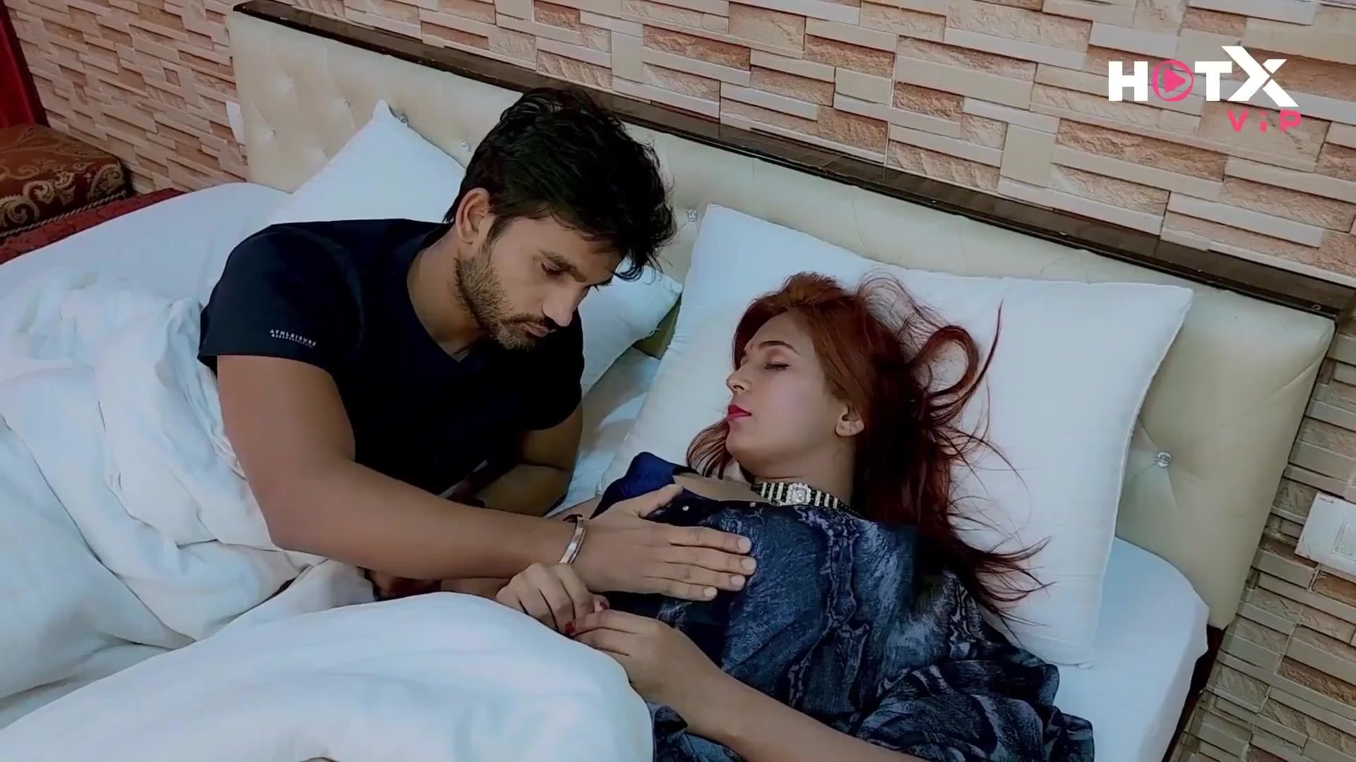 Shameless Big Boobs Indian Bhabhi Enjoys Hardcore Sex with Devar in Absence of Husband