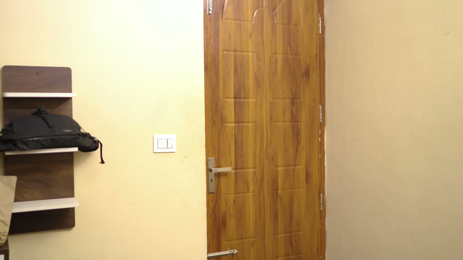 Indian Hot Lady Fucked by Two Men in Bathroom screenshot 5