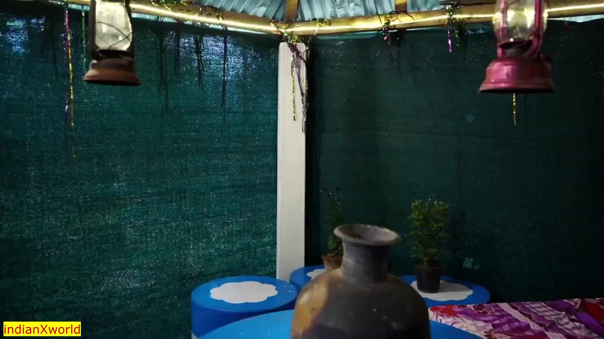 Indian Village Delivery Guy Fucking Big Tits Bhabhi! screenshot 7