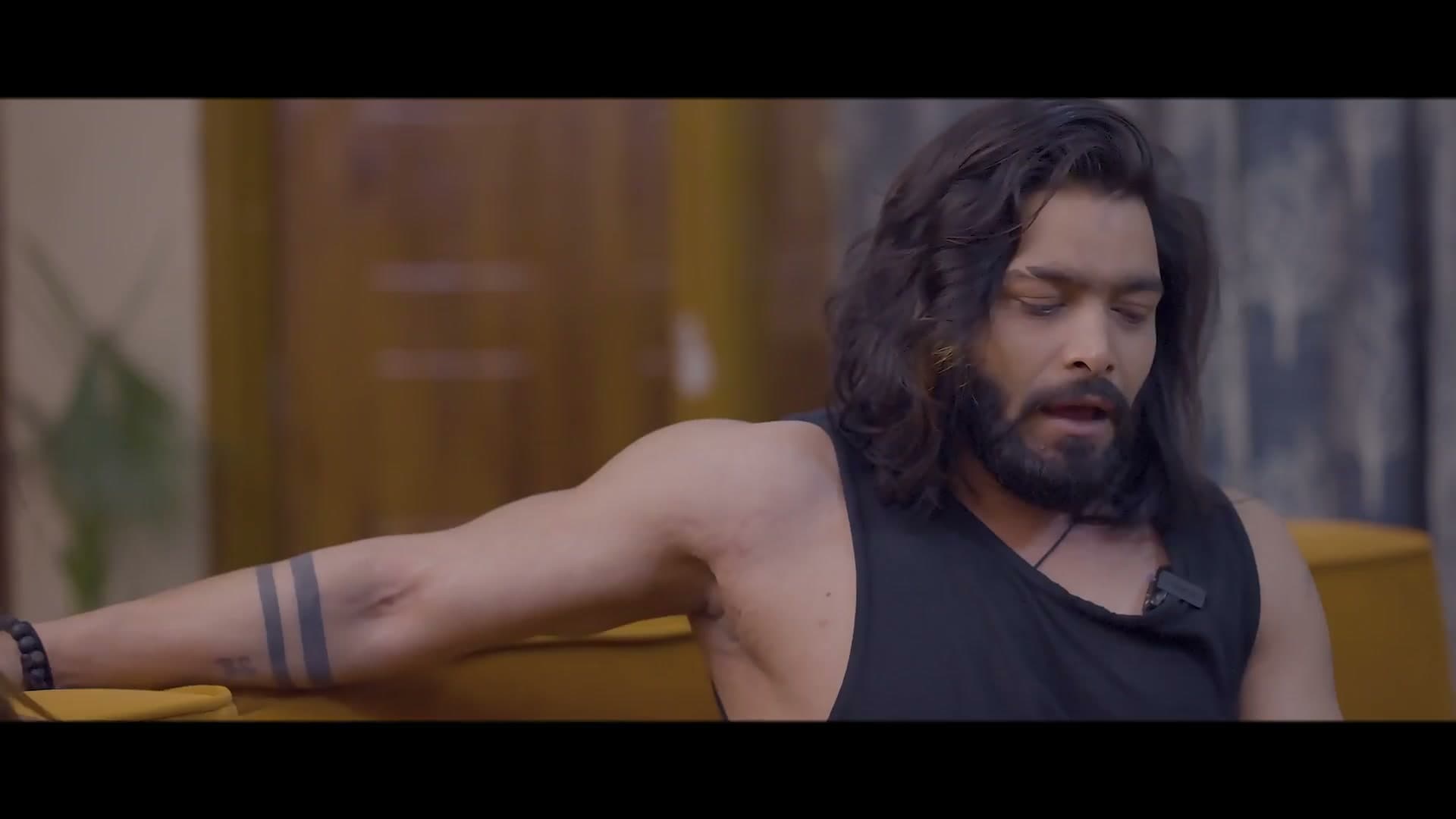 Indian Bhabhi Gets Naughty with Her Stepbrother in a Private Room Alone screenshot 4