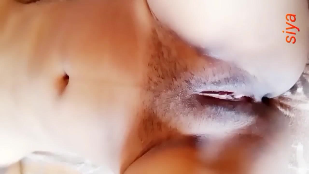 Siya Bhabhi Gets Her Tight Pussy Fucked Hard by Her Boyfriend screenshot 7