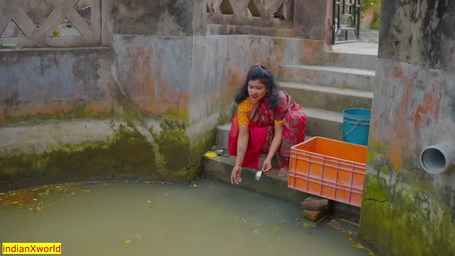 Indian Village Bhabhi Gets Fucked Hard in Her Tight Chut screenshot 2