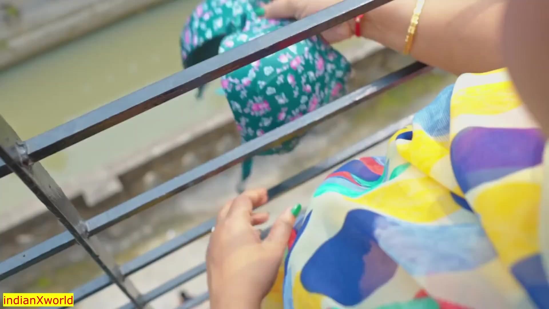 Desi Bhabhi Tosses Bra Off Balcony! Bhabhi Sex screenshot 3