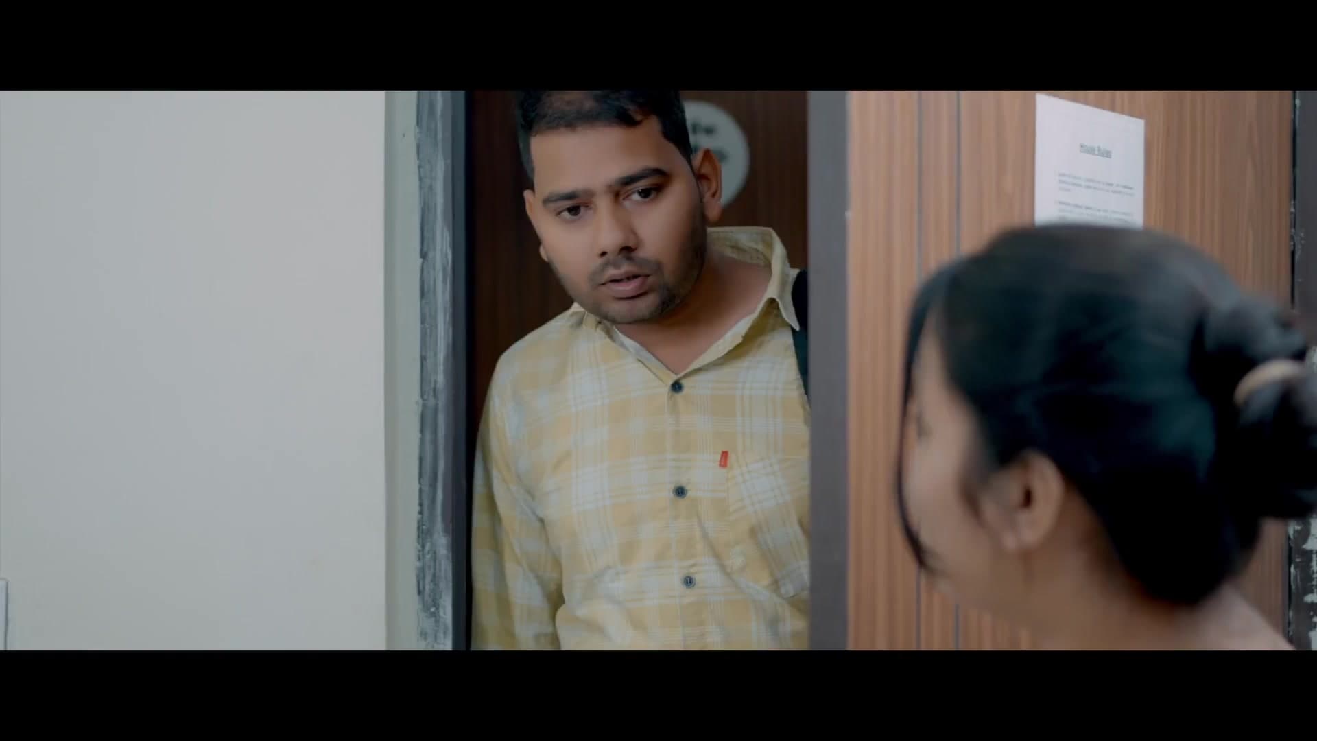 Hot Stepsister Fucks Plumber After He Fixes Her Drain screenshot 3