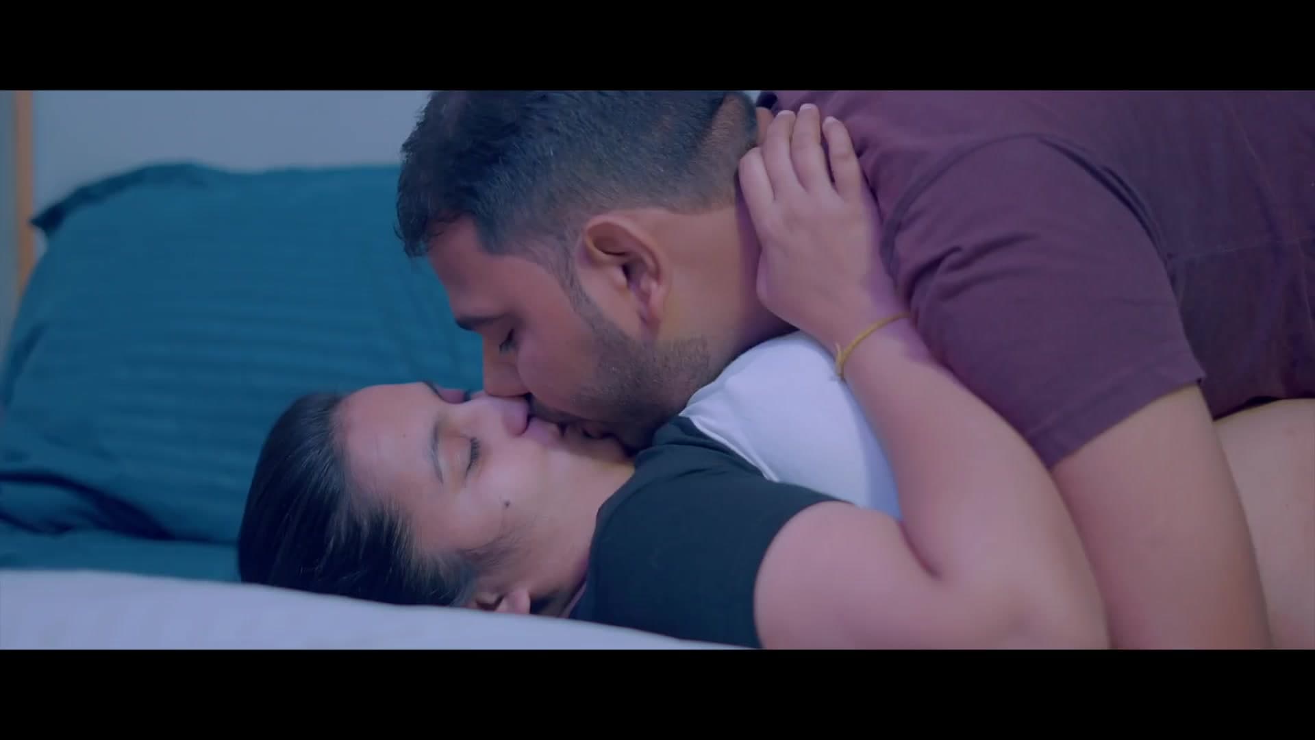 Wife Pissed at Busy Husband Gets Fucked Hard After He Makes It Up to Her screenshot 2