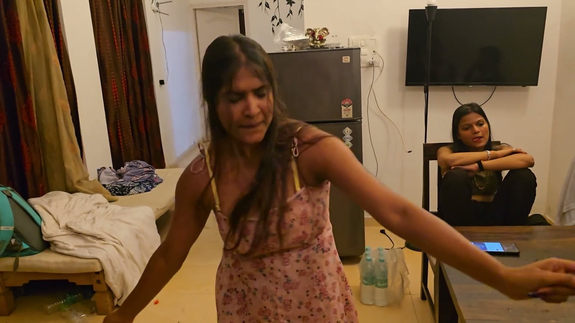 Behind the Scenes Naughty Fun screenshot 1