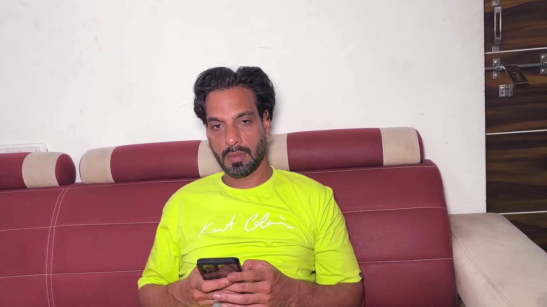 Malik Promises Maid a Full Month Salary for a Hot Fuck screenshot 2