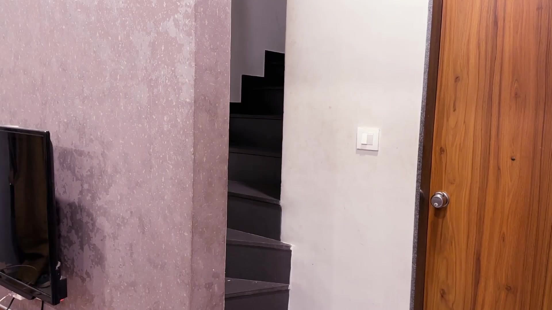 Girl Fucked Owner for Rent and Told Him This Is Your Payment screenshot 2