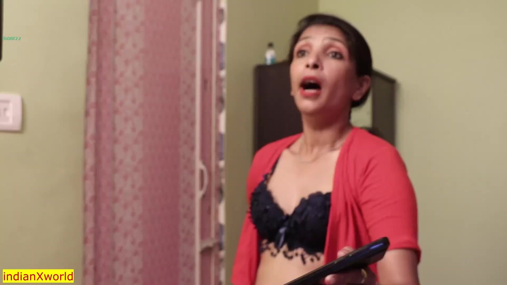 Indian Cute Madam Gets Fucked by Her Student! screenshot 6