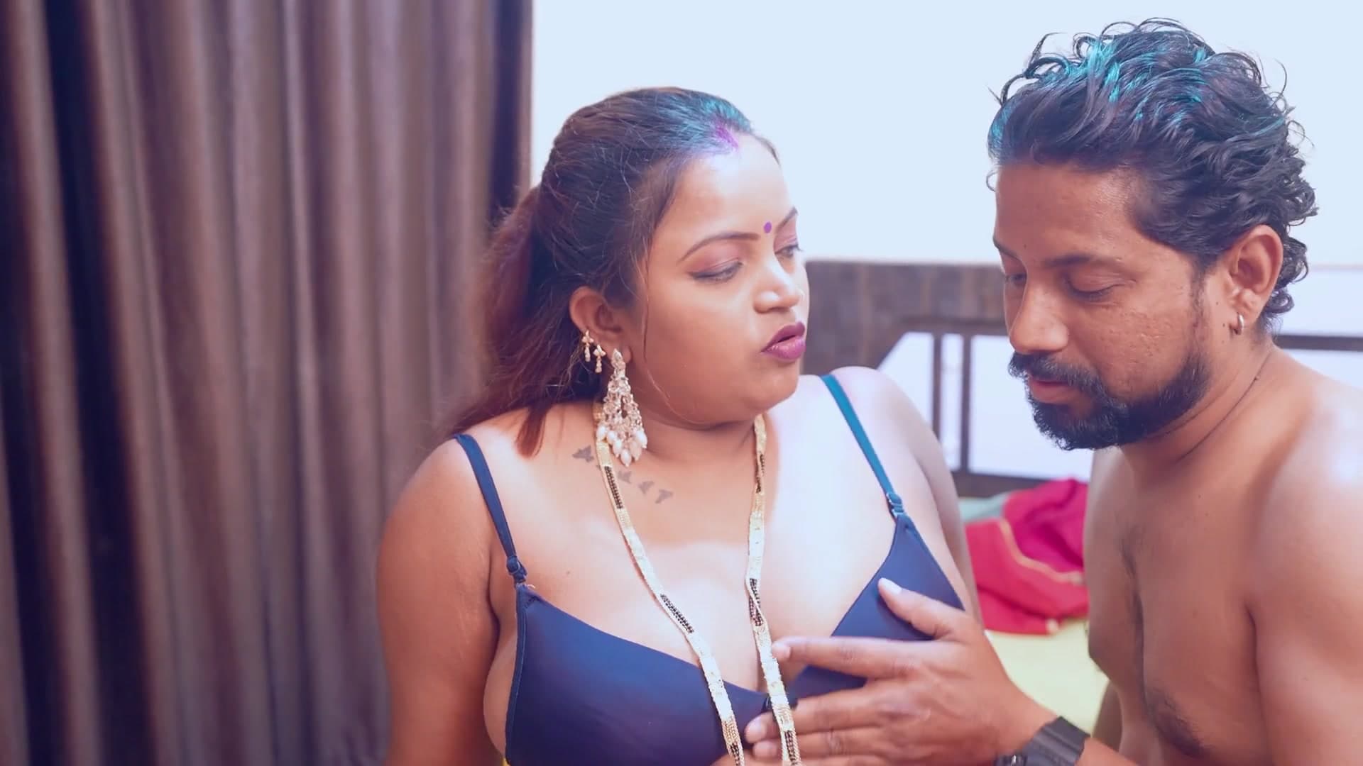 Newly Married Bhabhi Gets Seduced by Her Naughty Devar on the Bed screenshot 2