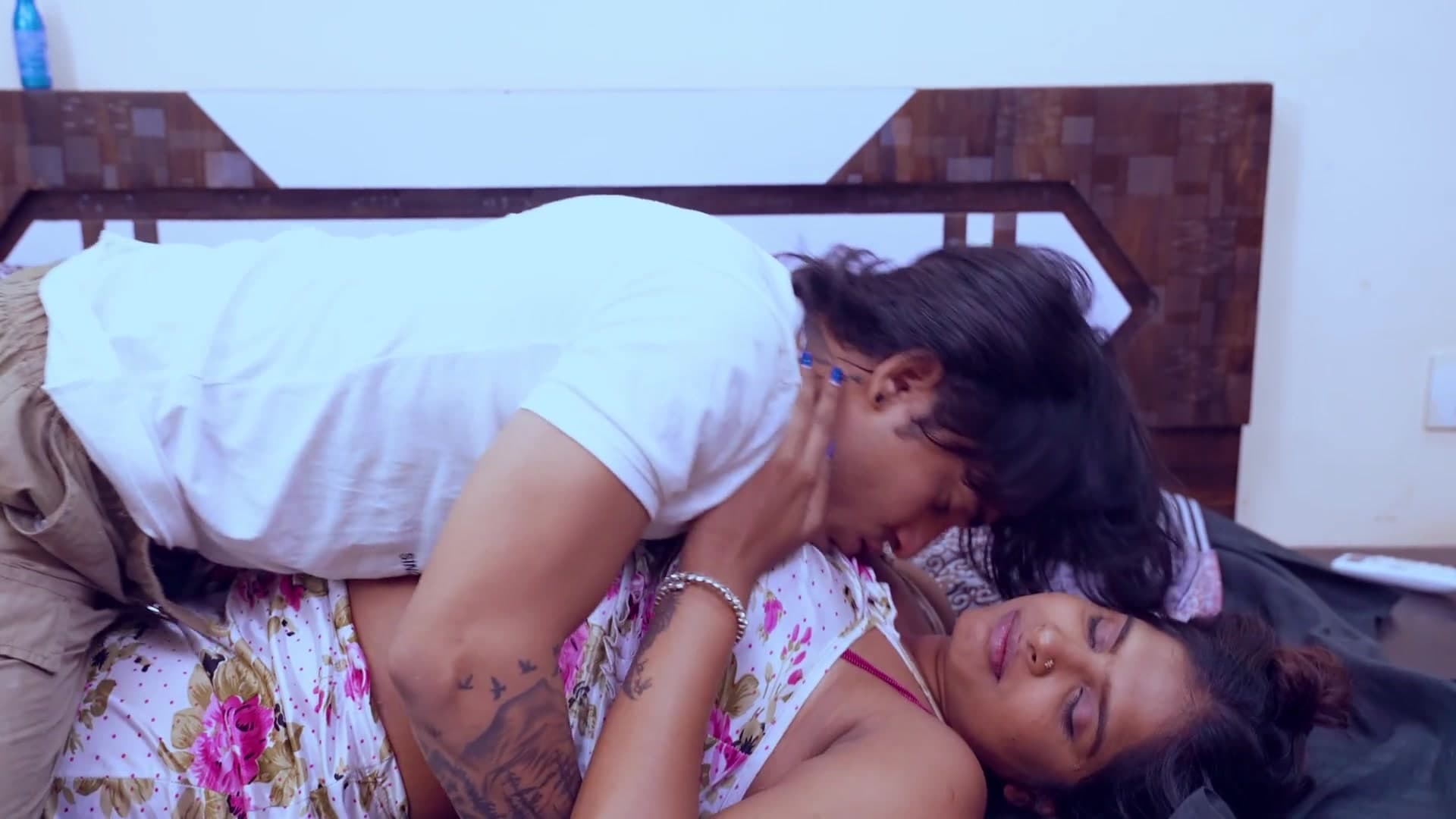 Horny Wife Craves Pussy Satisfaction and Seducing Her Hubby