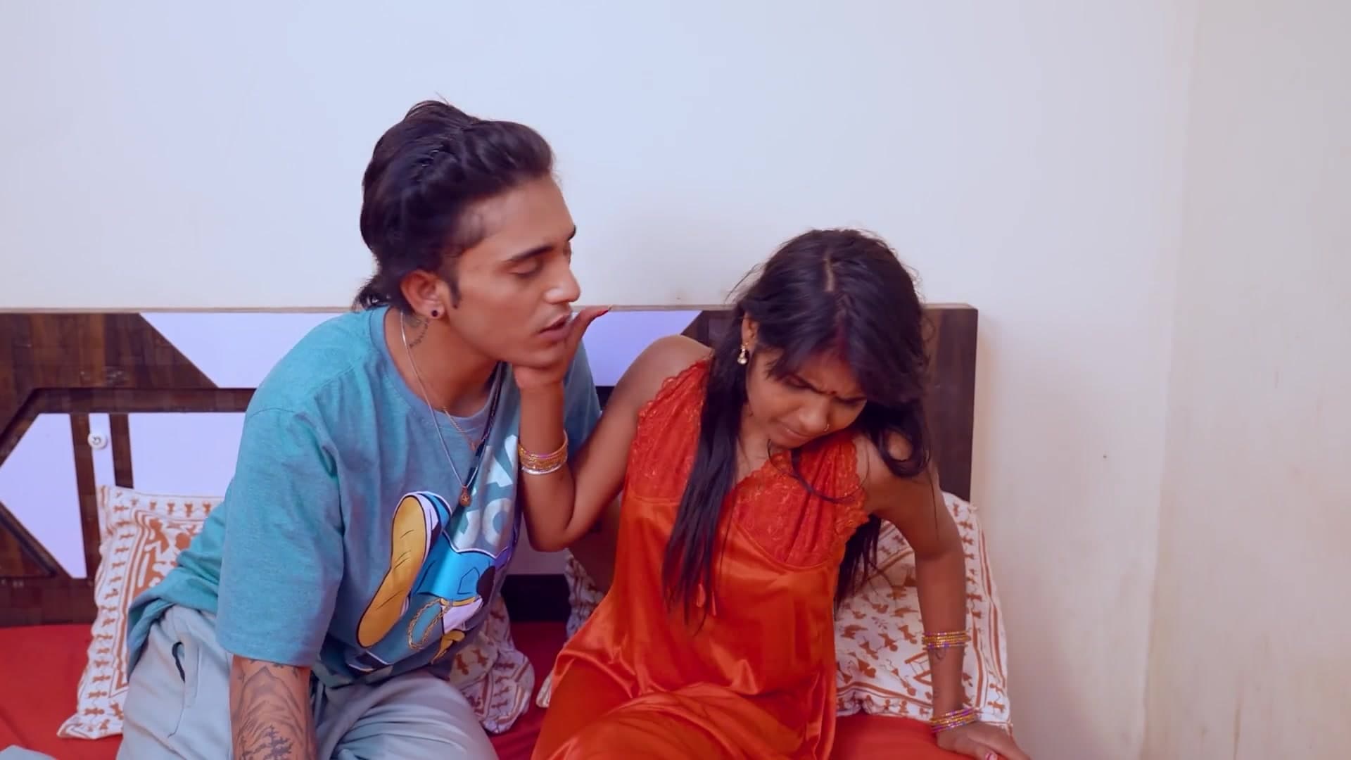 Desi Girlfriend Gets Fucked Hard By Her Ex-Boyfriend screenshot 2