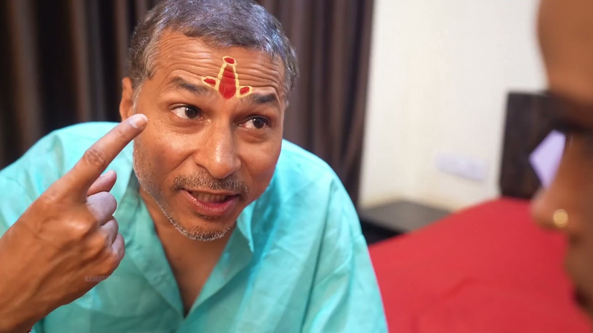 Desi Pandit Tricks Girl into Fucking Him for a Fake Horoscope Reading