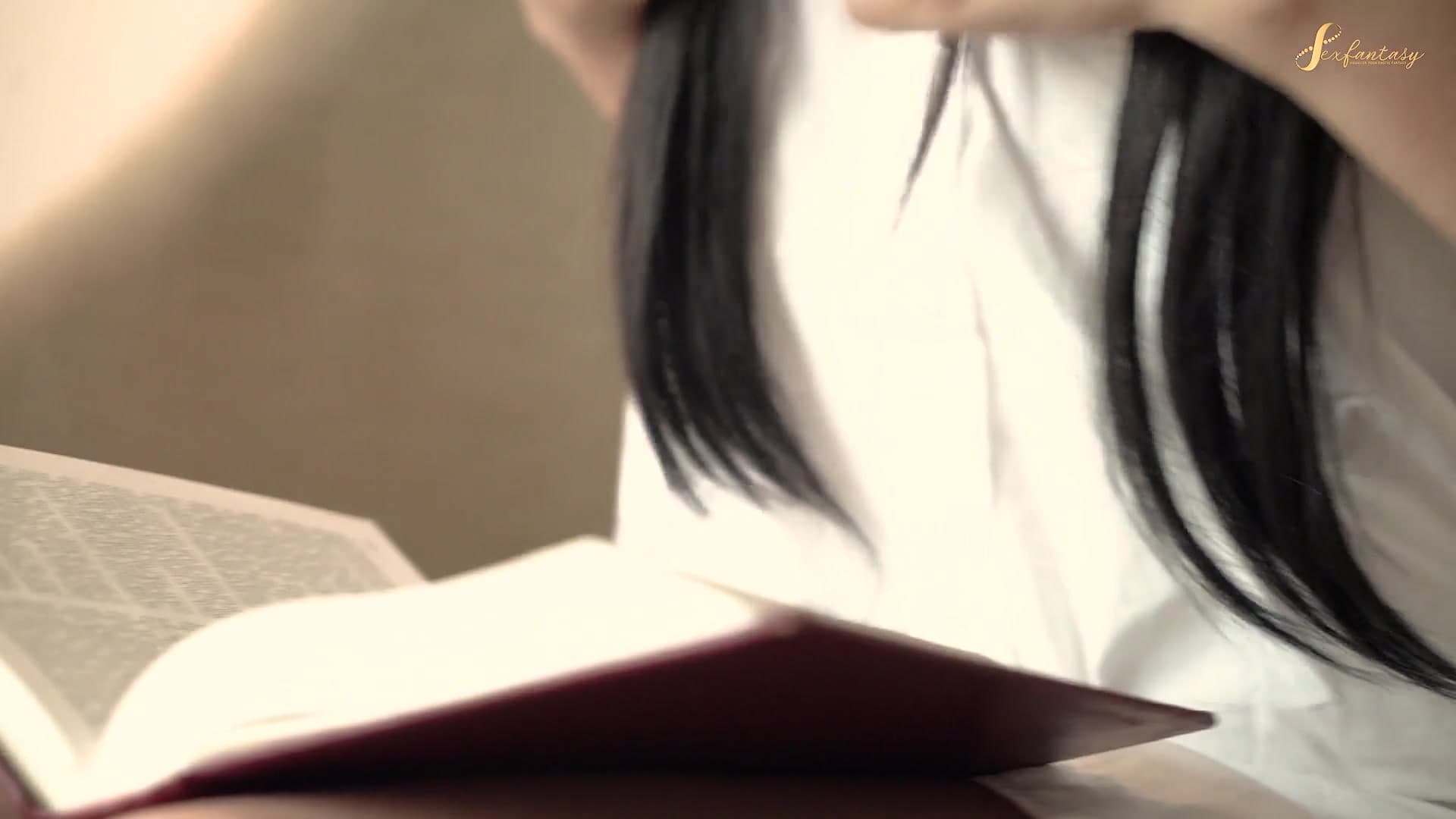 Horny Patient Tricks His Nurse Into Sucking His Cock During Checkup screenshot 4